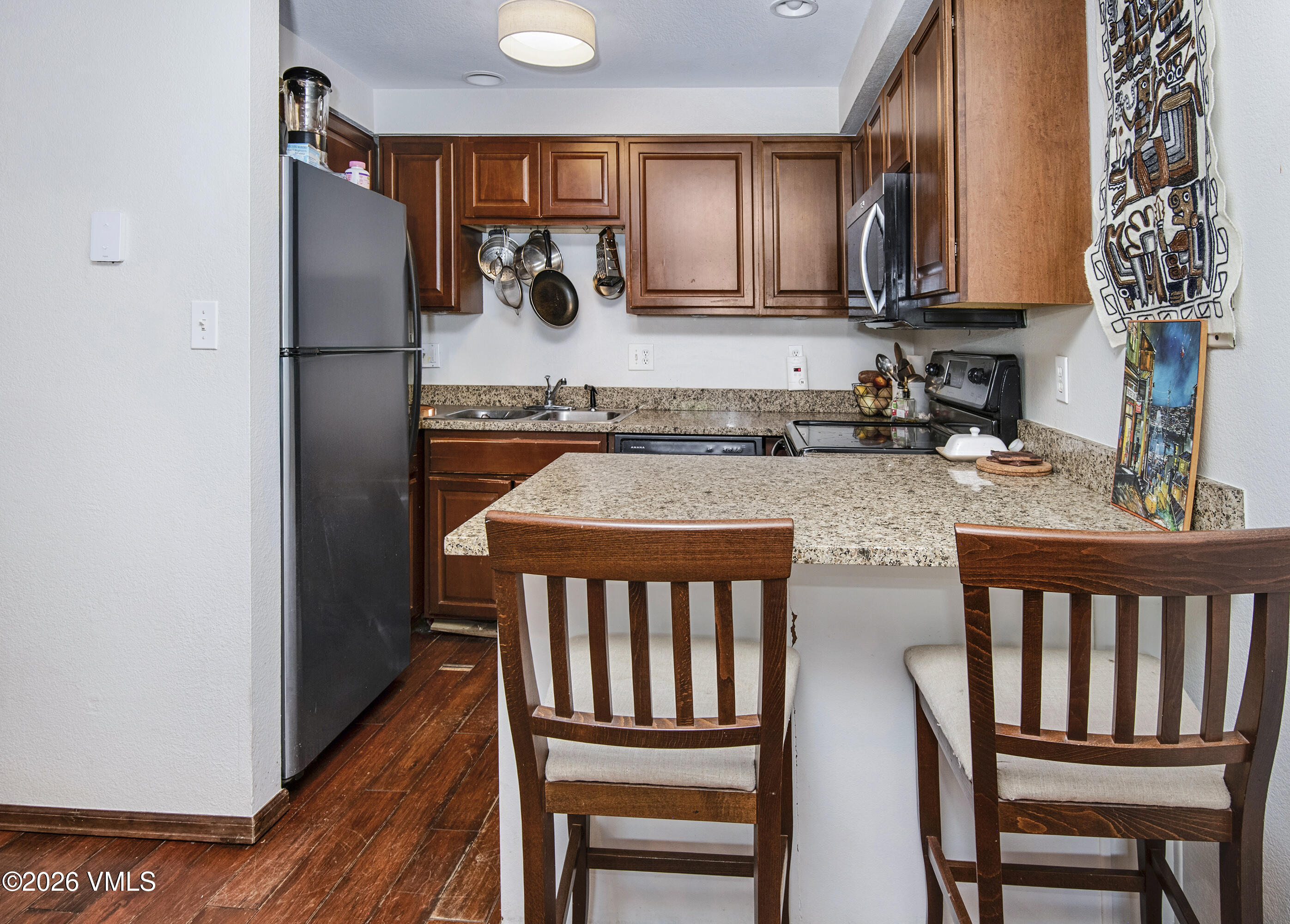 371 Nottingham 4-e Property Photo 6