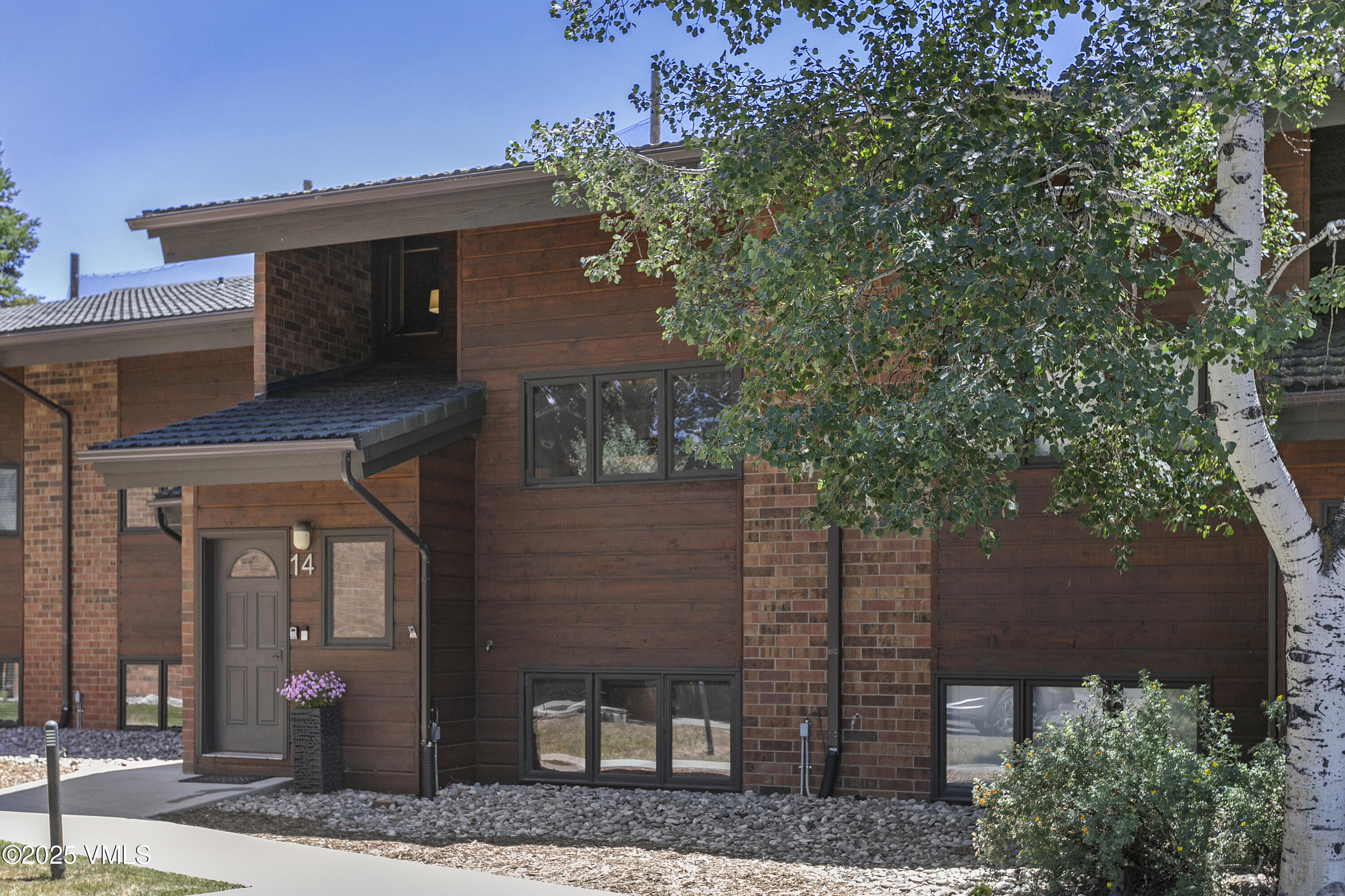 54 Columbine Circle B14 Property Photo 17