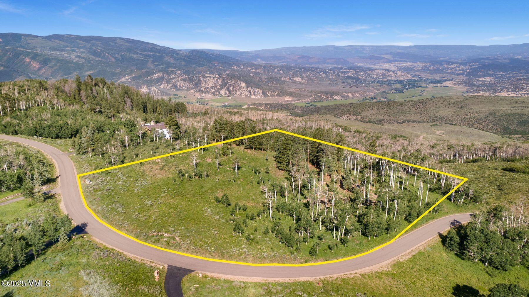 713 Webb Peak Property Photo 2