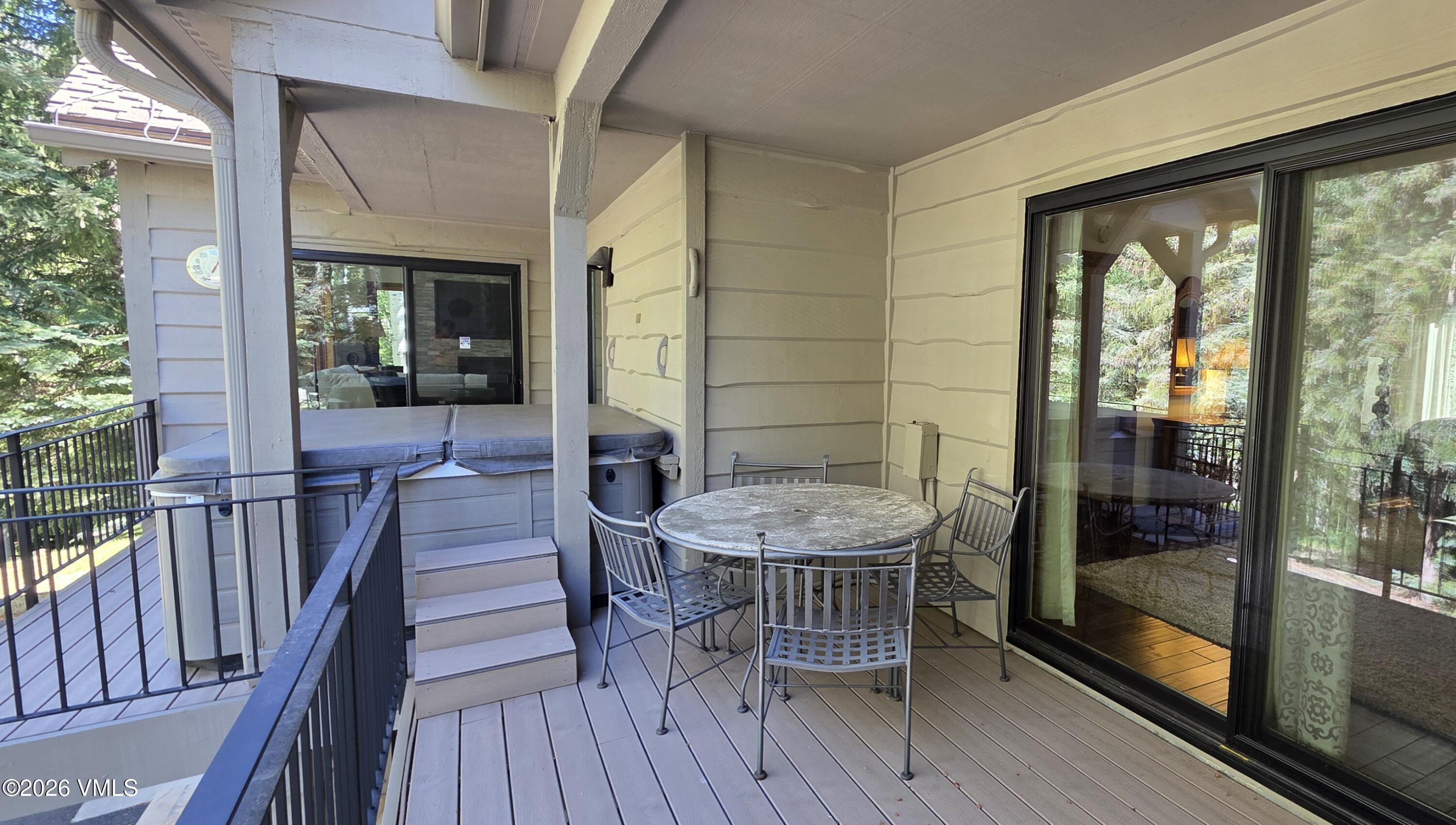 1462 Greenhill Court Property Photo 20