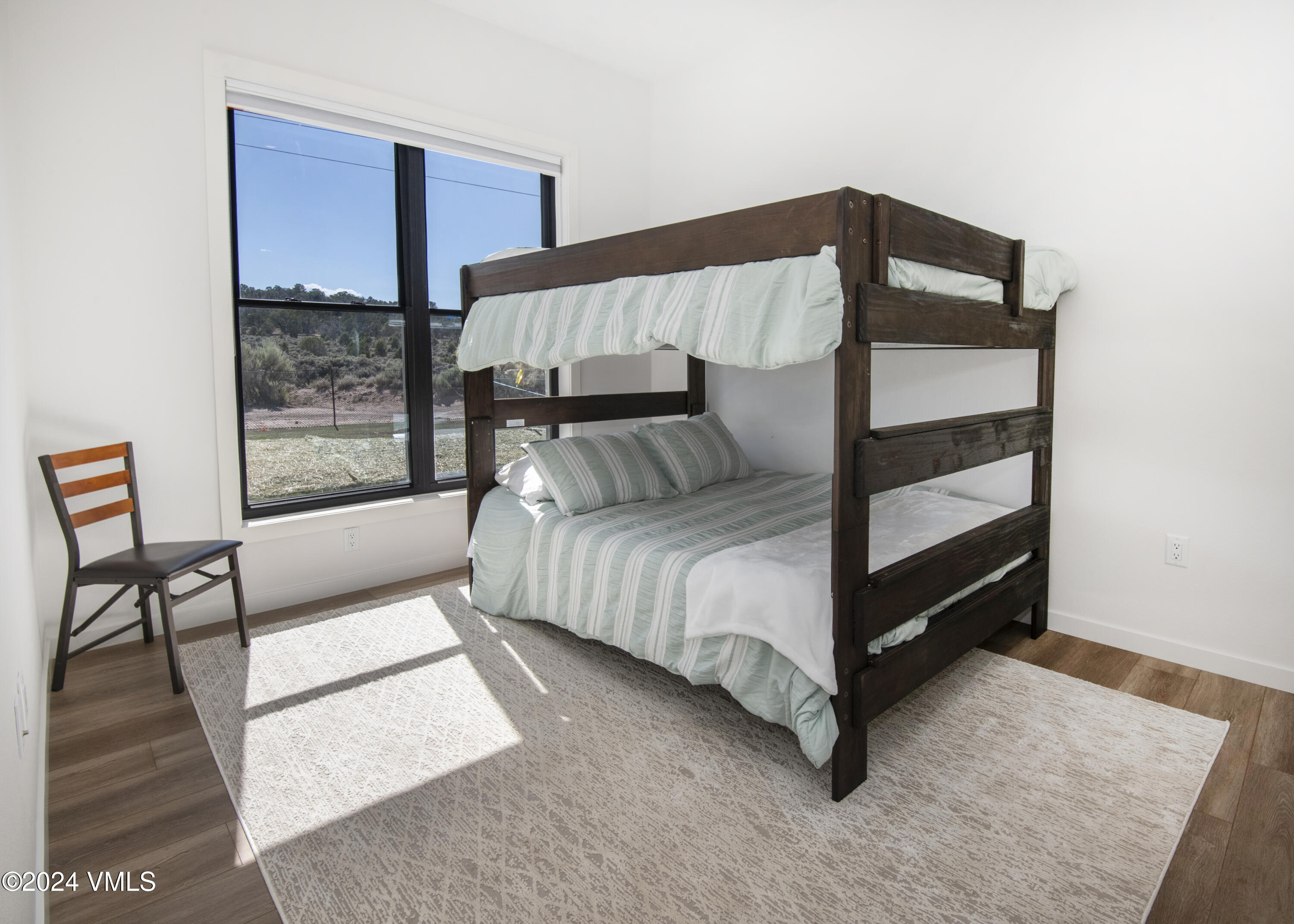650 Blackhawk Road Property Photo 14