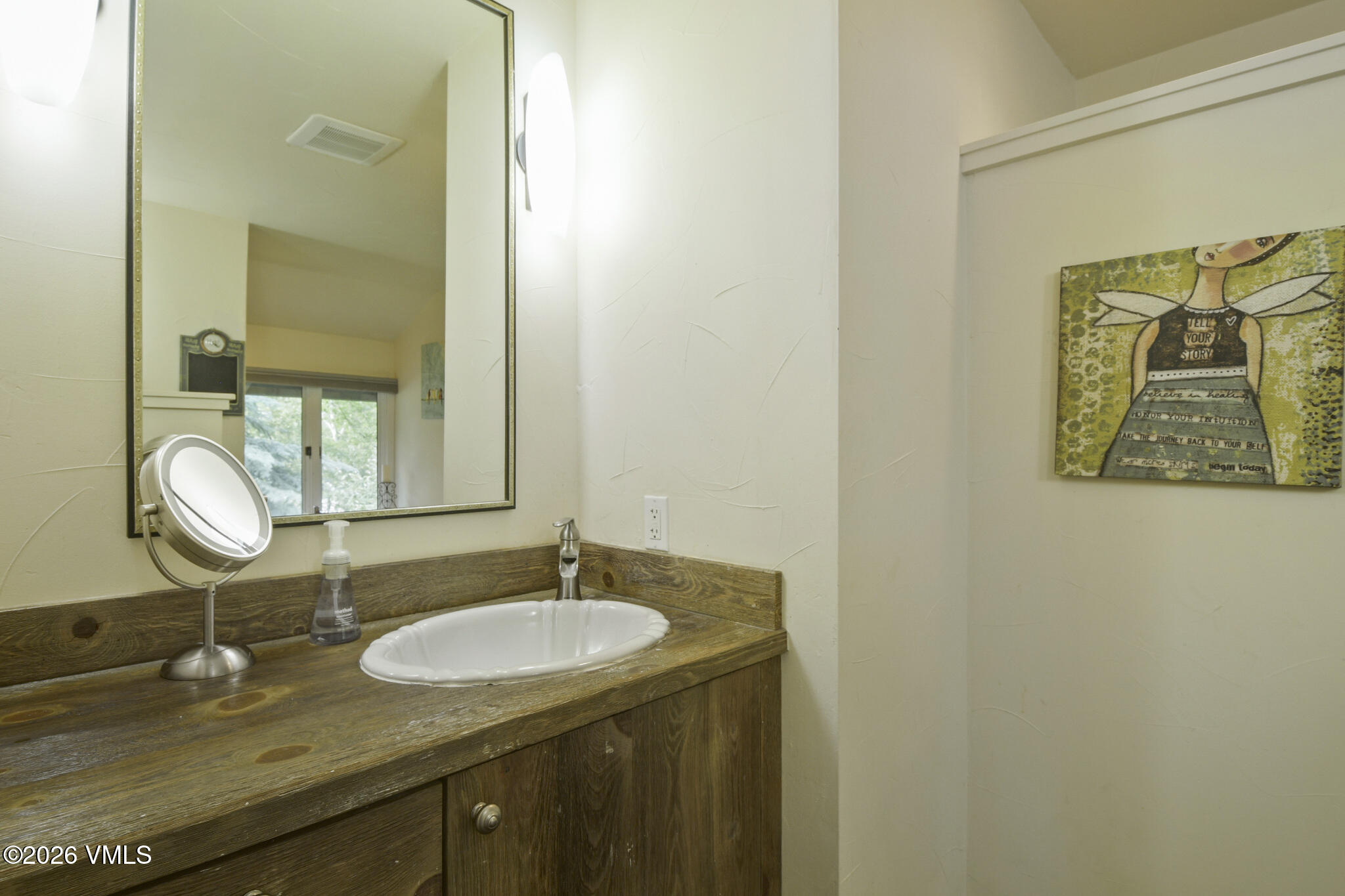 87 Deer Run Property Photo 17
