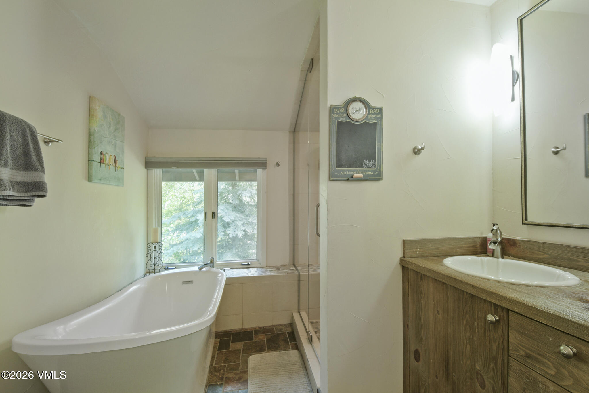 87 Deer Run Property Photo 18