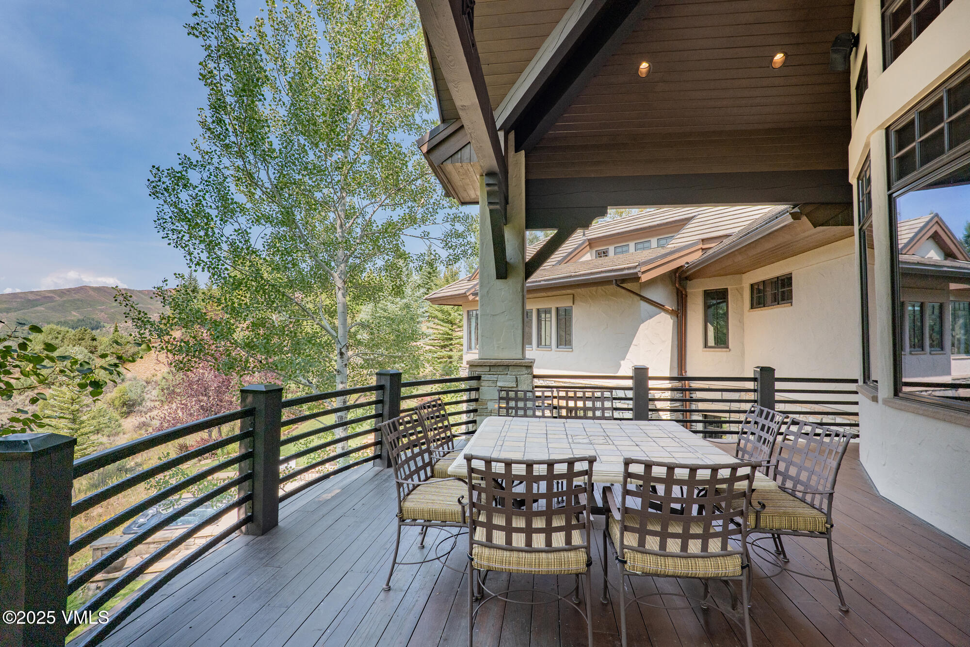 135 Andorra Road Property Photo 11