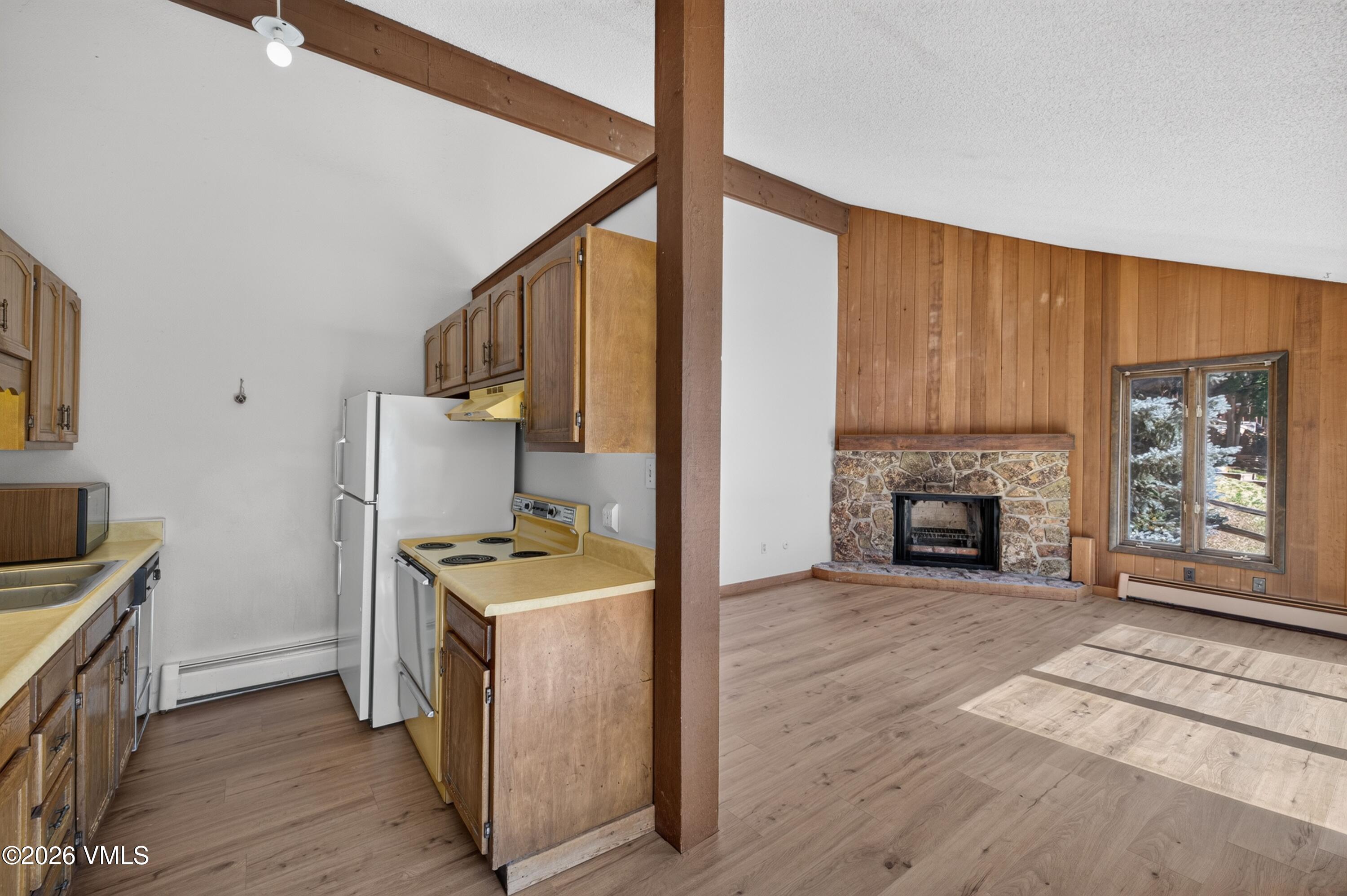 2437 Chamonix Lane Apt A2 Property Photo 8
