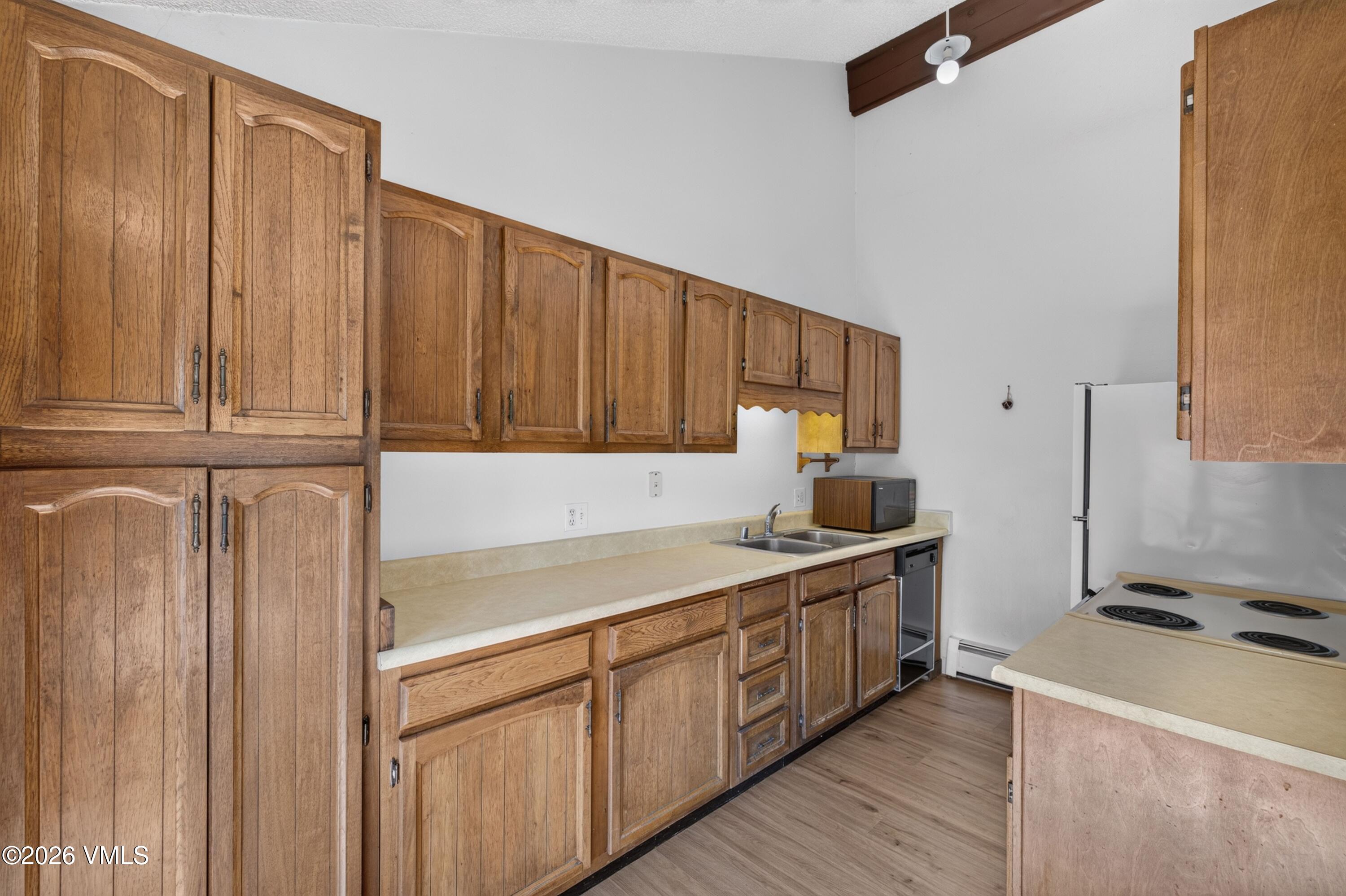 2437 Chamonix Lane Apt A2 Property Photo 11