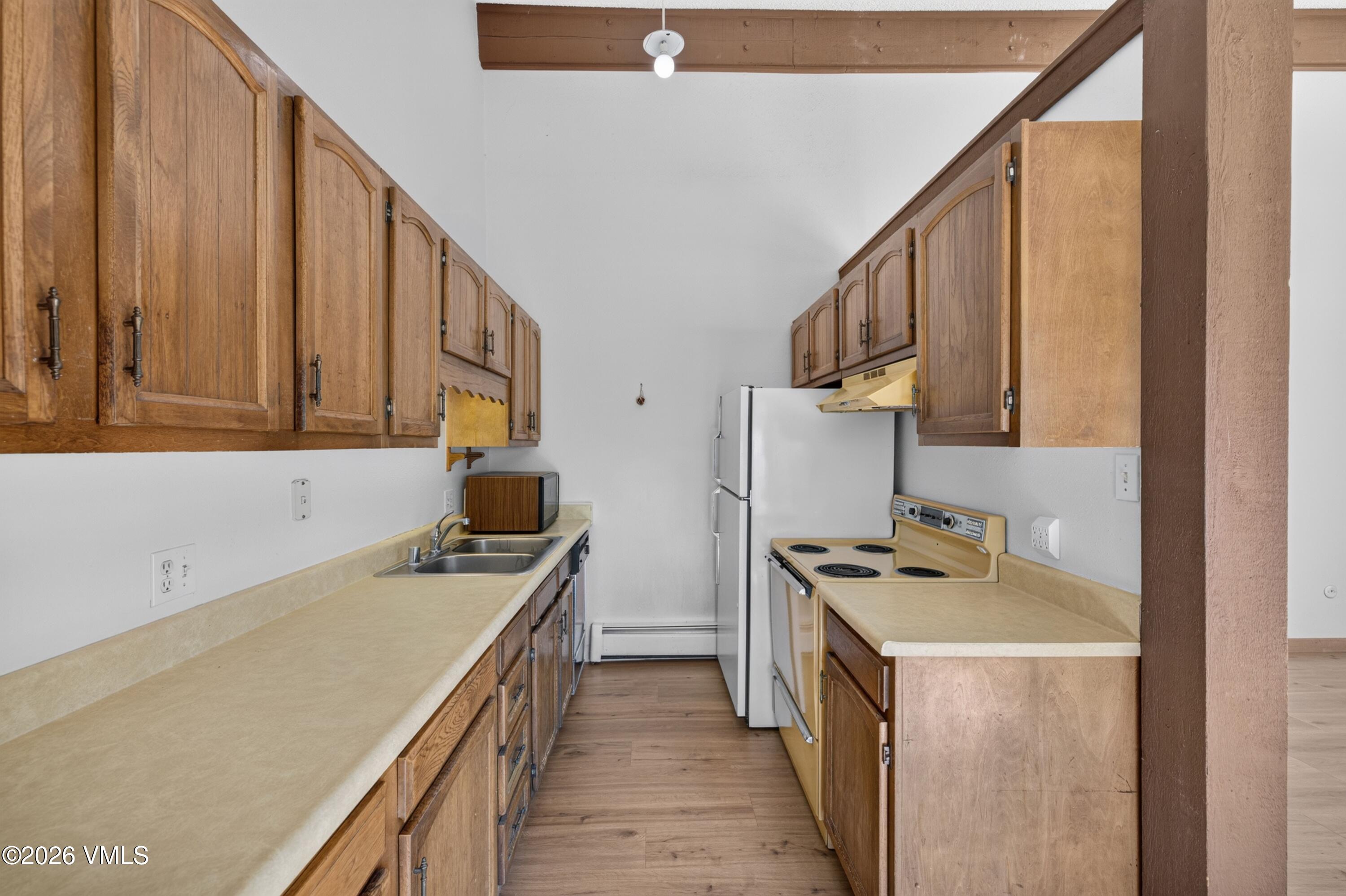2437 Chamonix Lane Apt A2 Property Photo 12