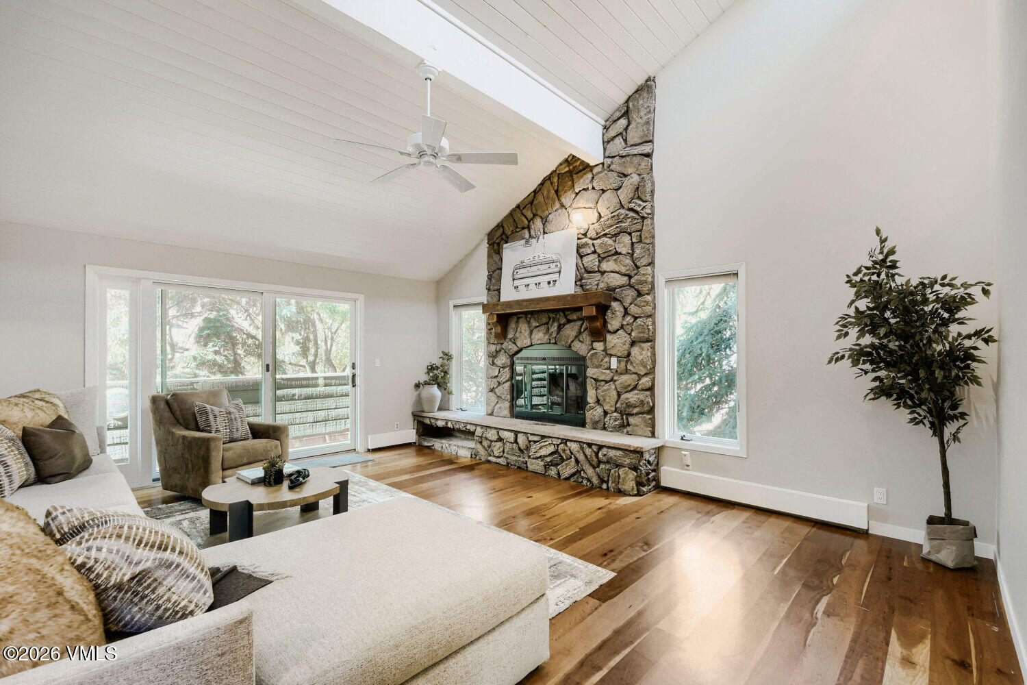 63 Deer Boulevard B Property Photo 3