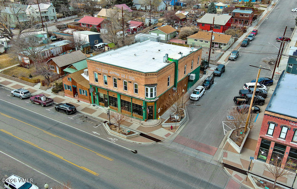 502 W Main Street Property Photo 10