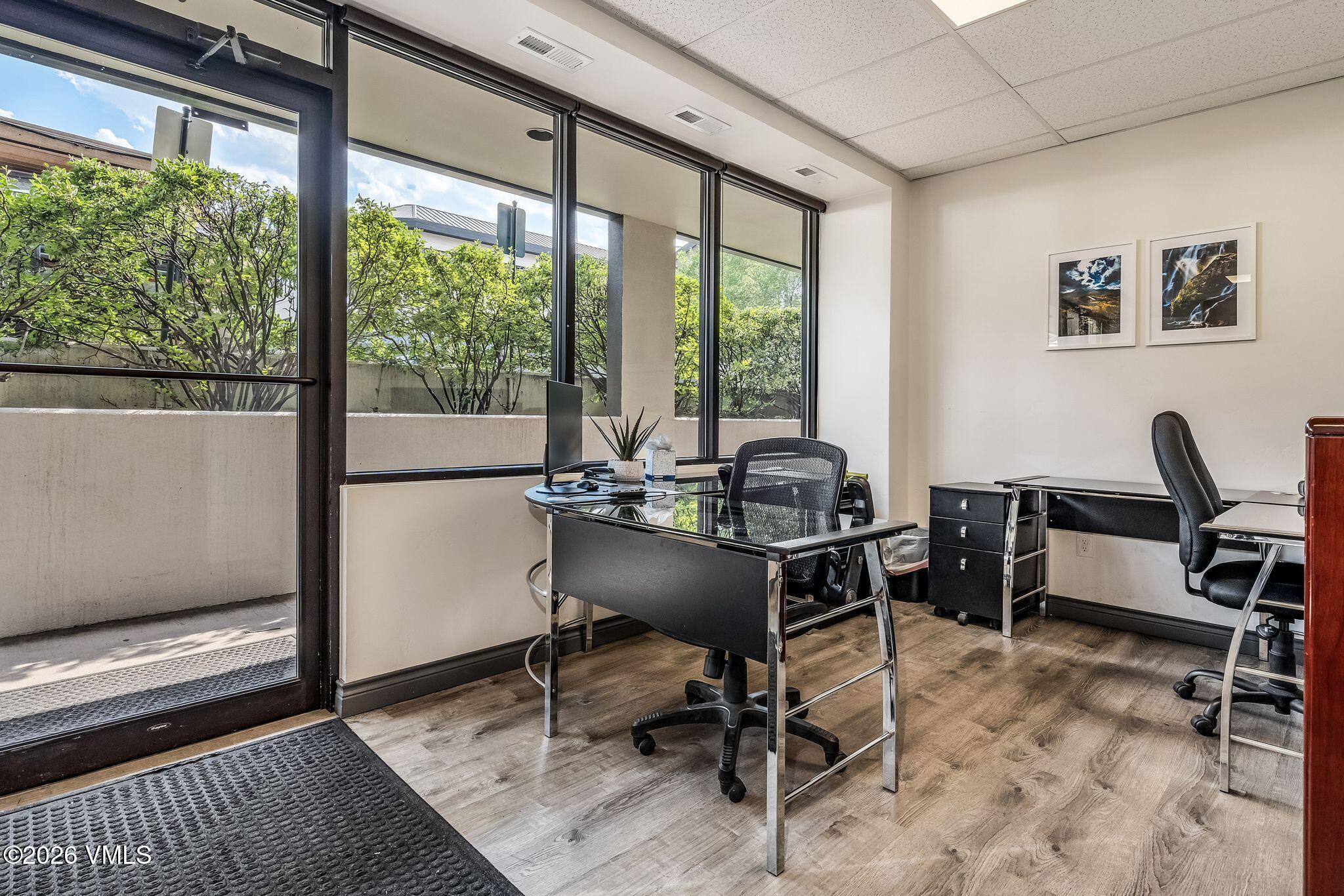 30 Benchmark Road # G5 Property Photo 8