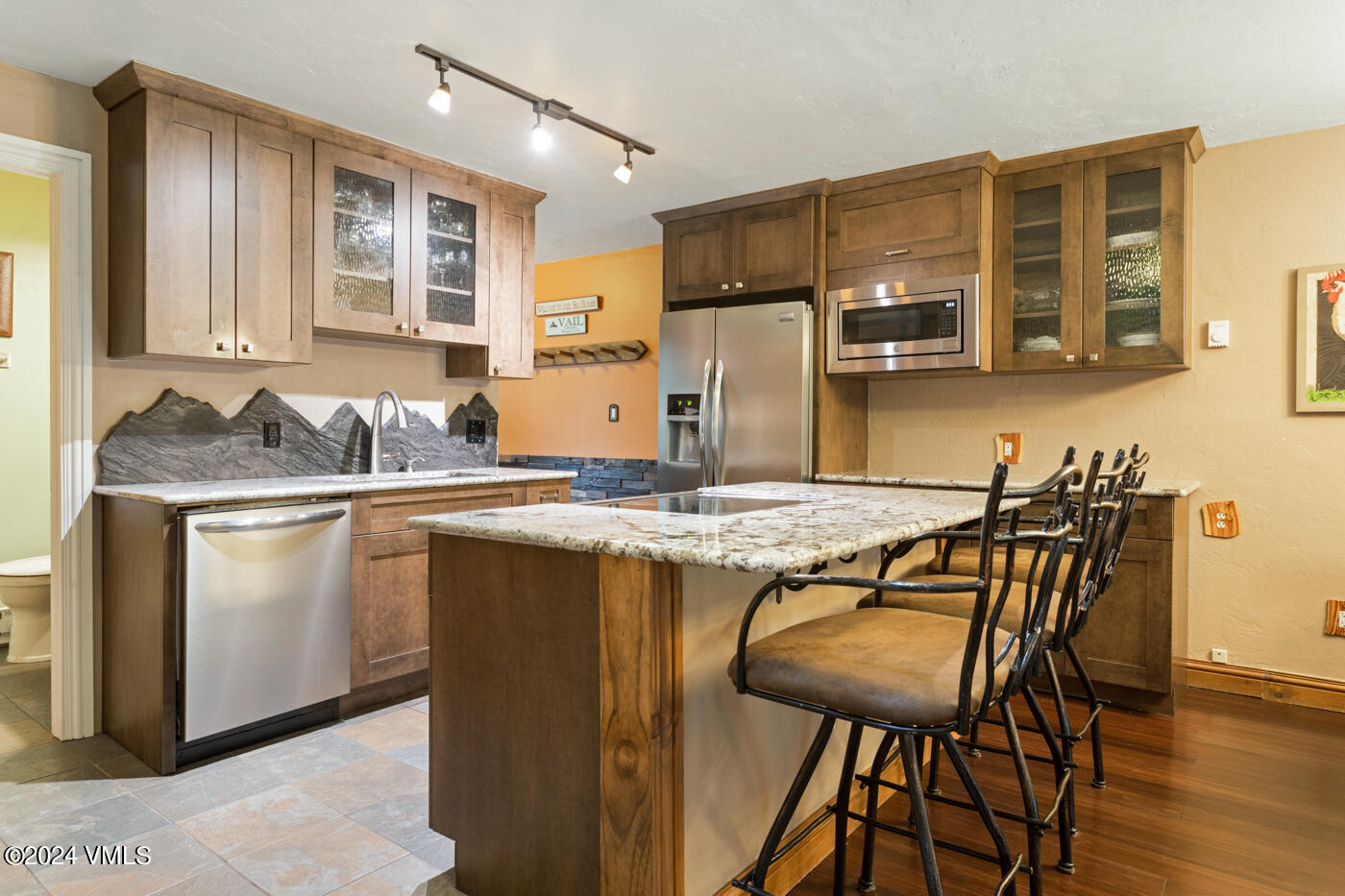 4192 Spruce Way 207-a Property Photo 8