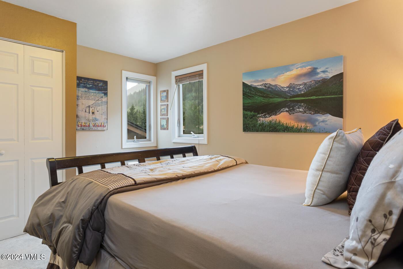 4192 Spruce Way 207-a Property Photo 14