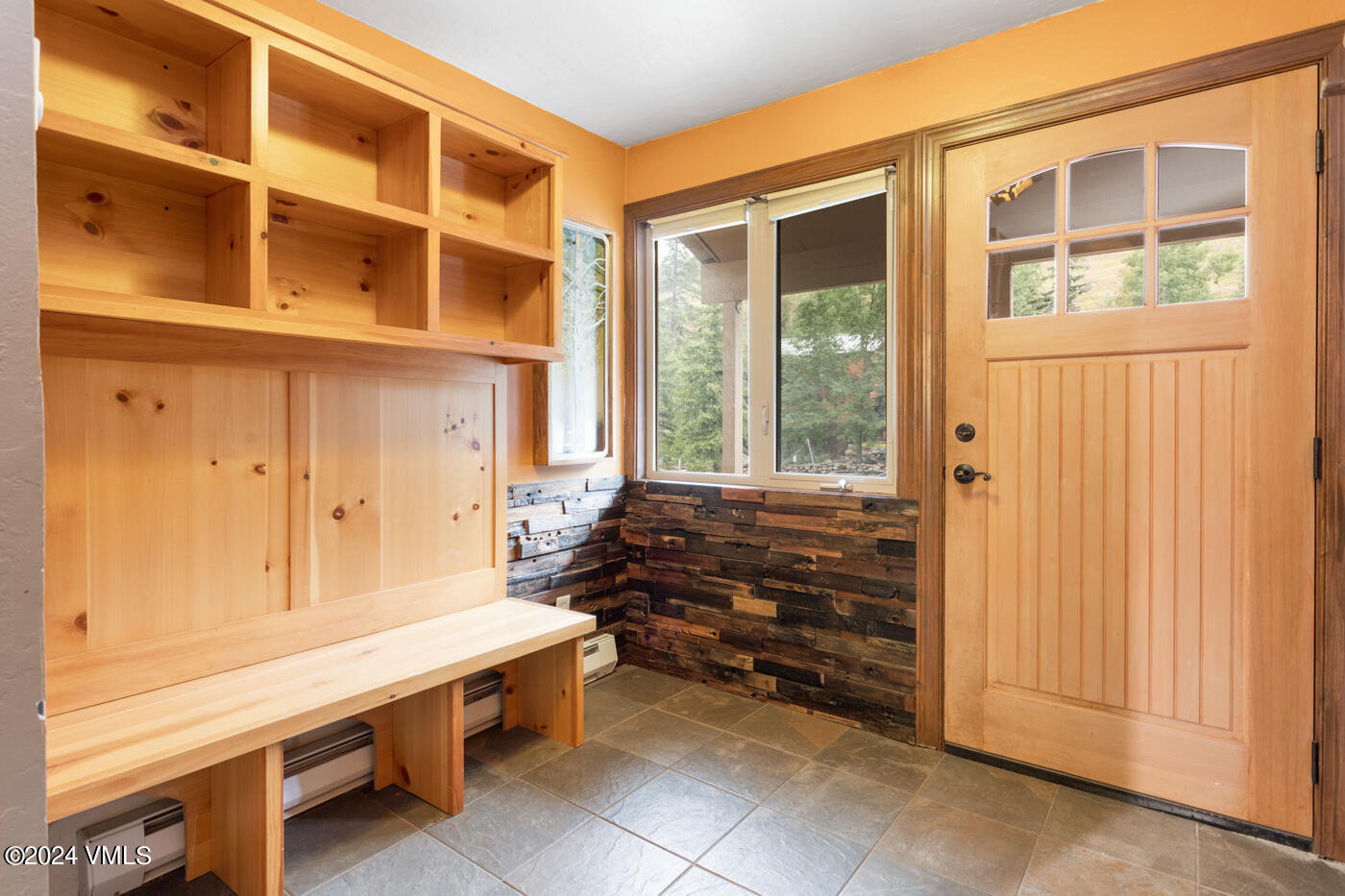 4192 Spruce Way 207-a Property Photo 17