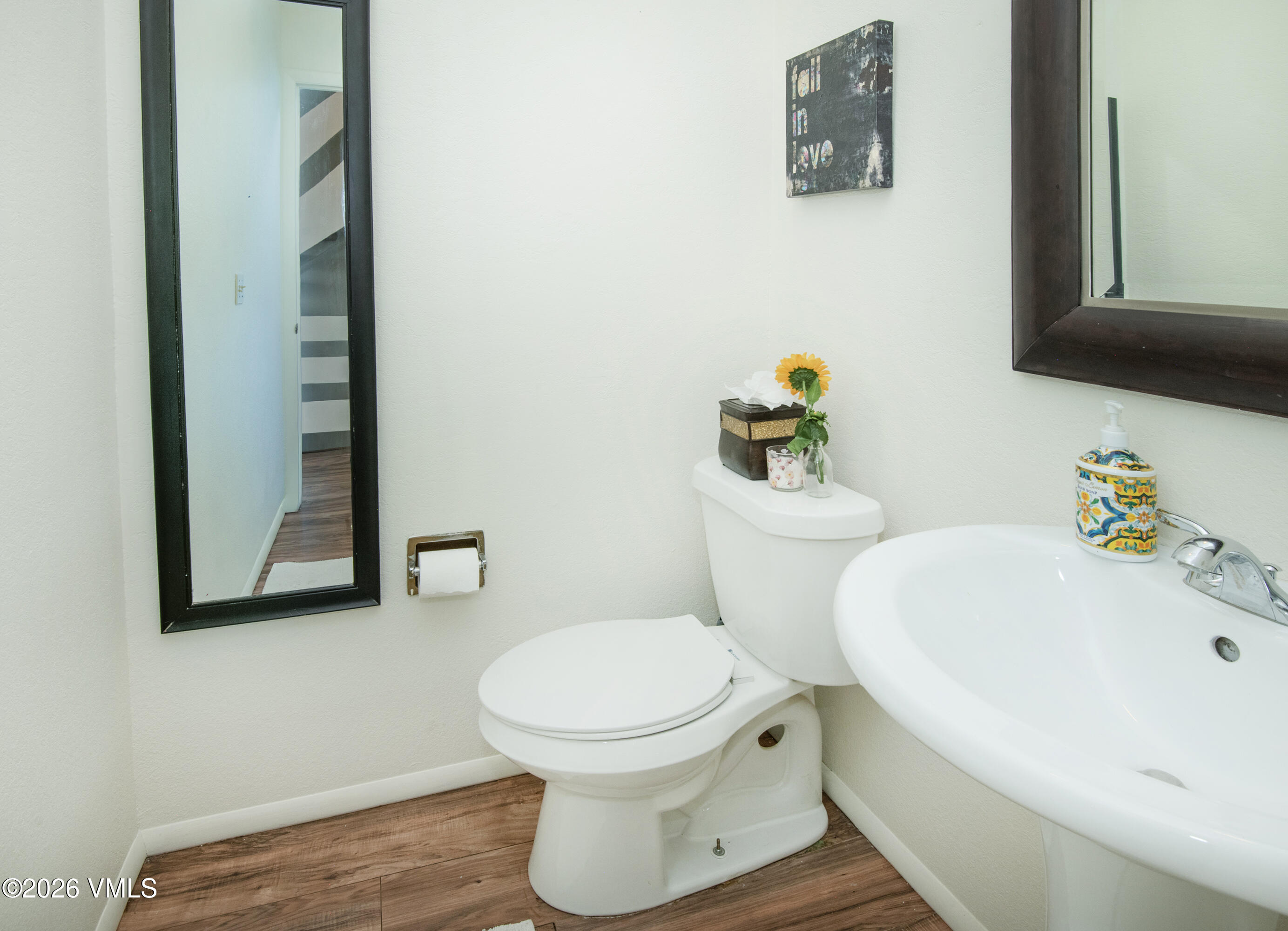 85 Chambers Avenue 10 Property Photo 10
