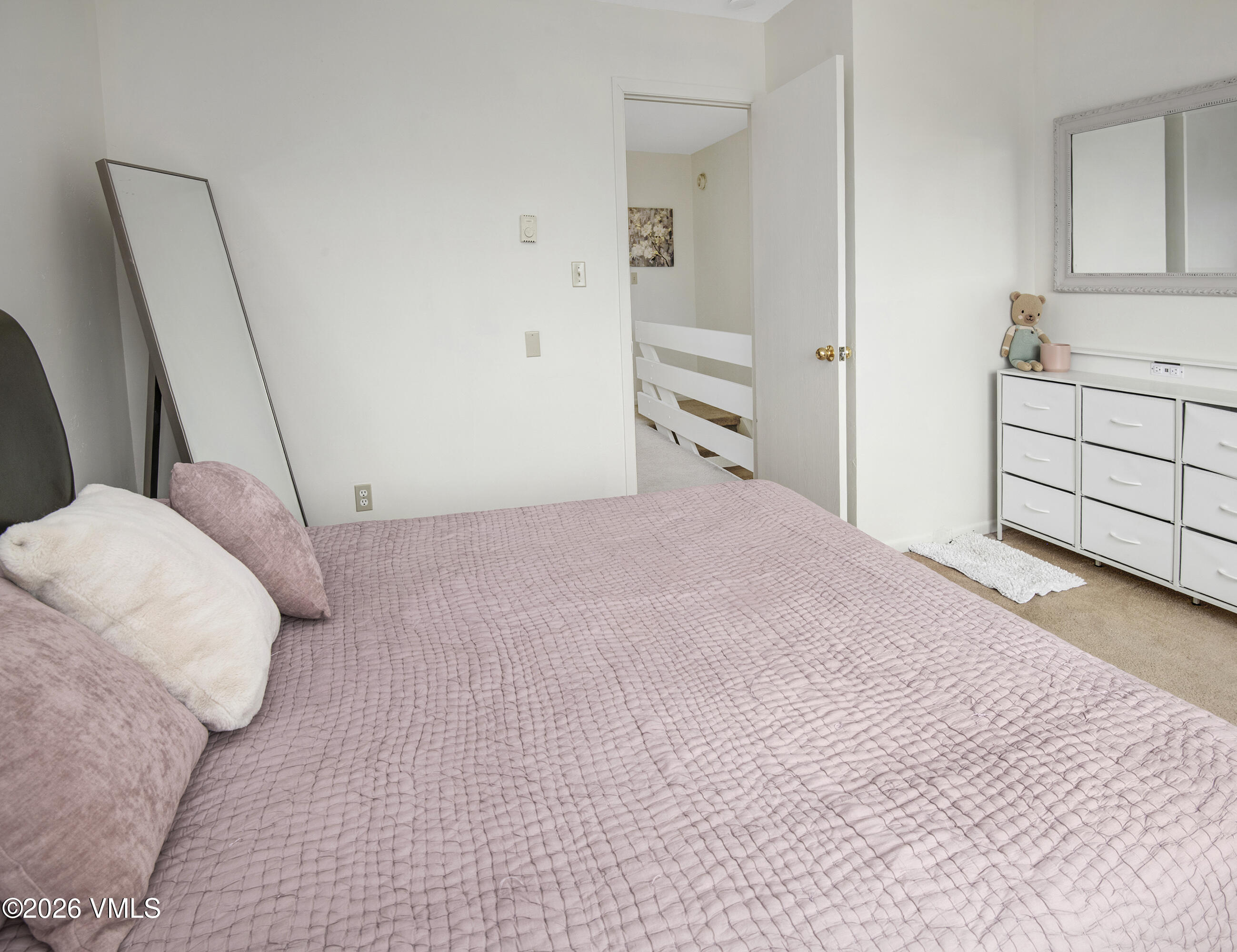 85 Chambers Avenue 10 Property Photo 14