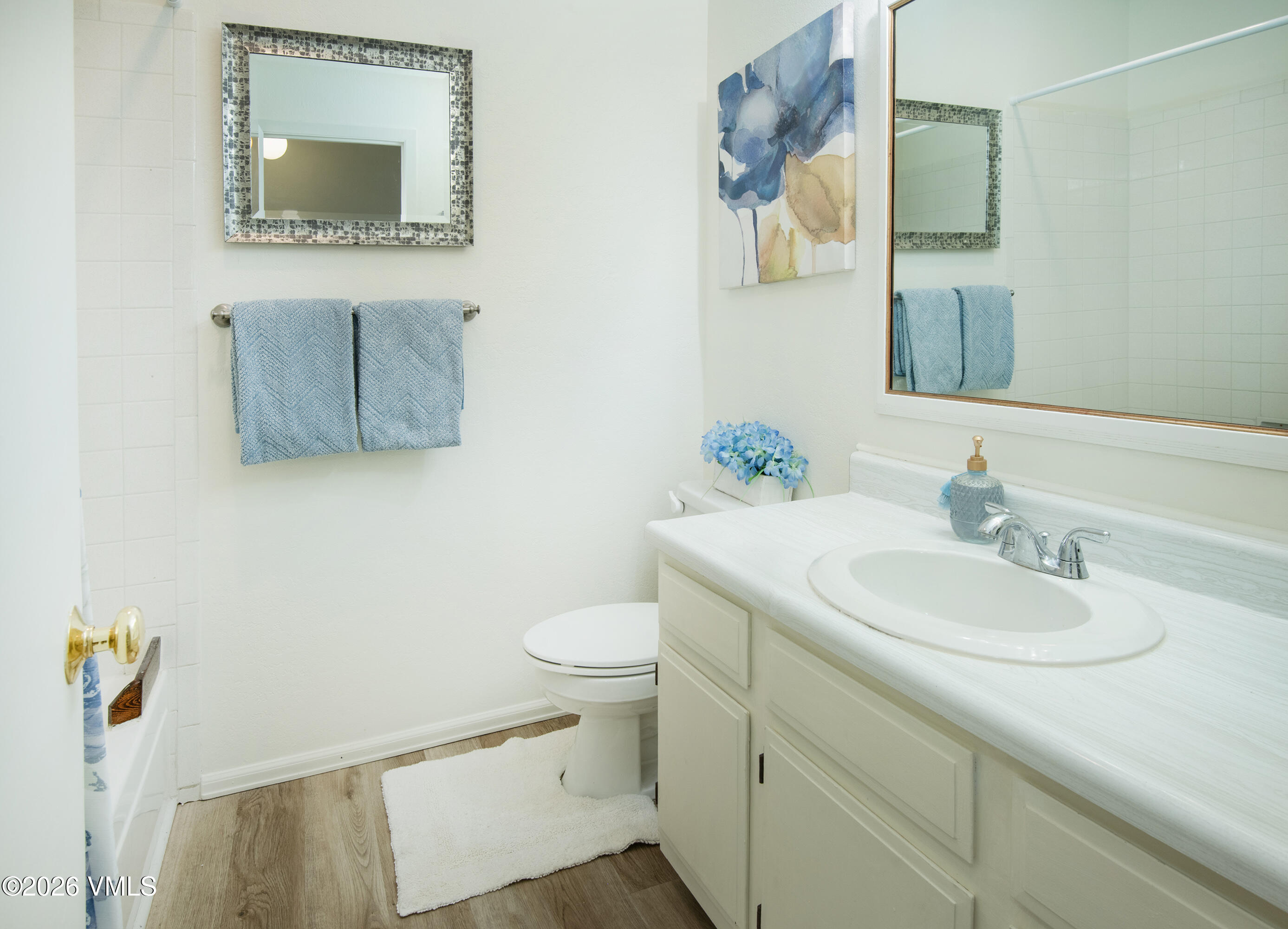 85 Chambers Avenue 10 Property Photo 16