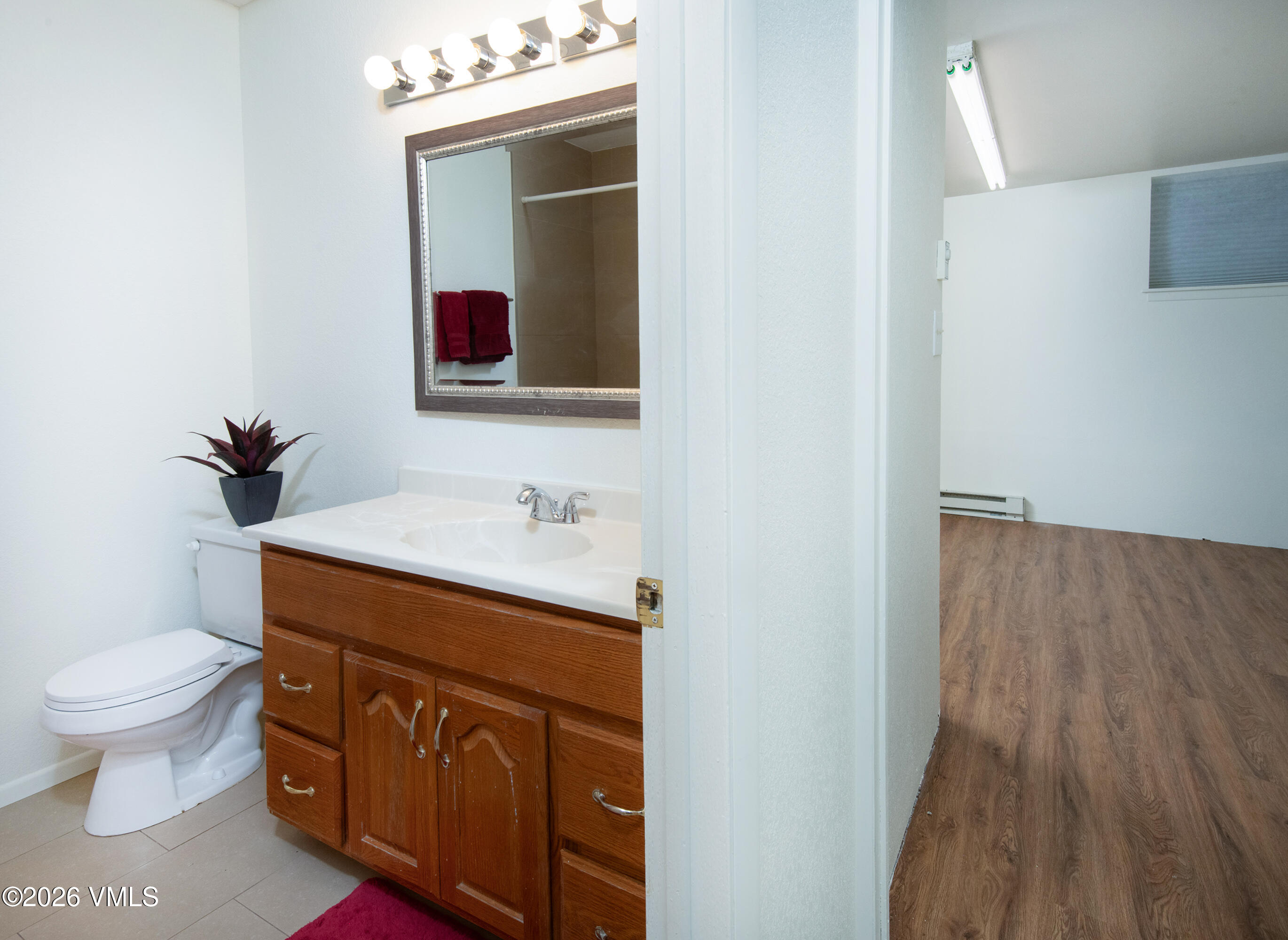 85 Chambers Avenue 10 Property Photo 23
