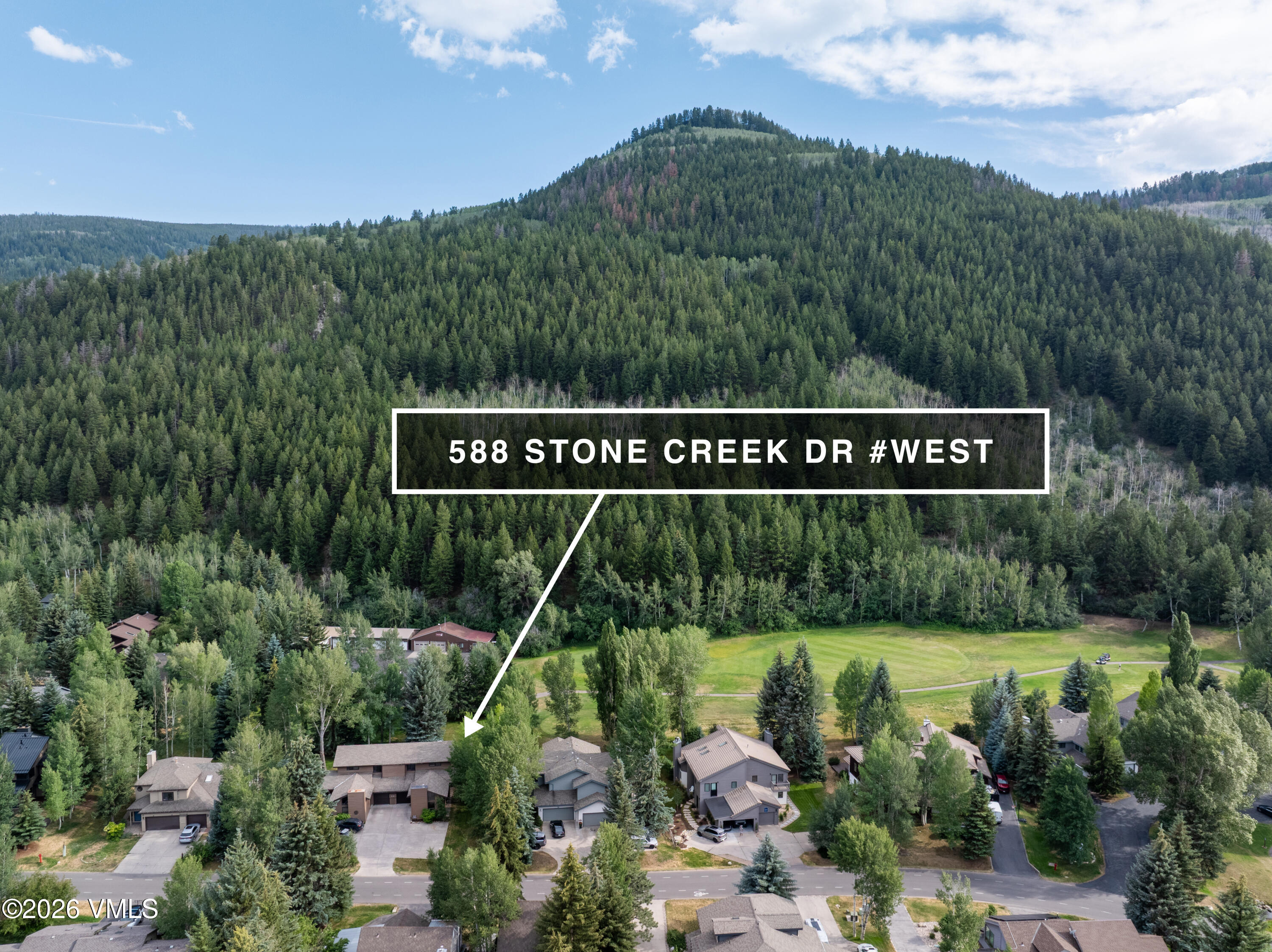 588 Stone Creek Drive W Property Photo 4