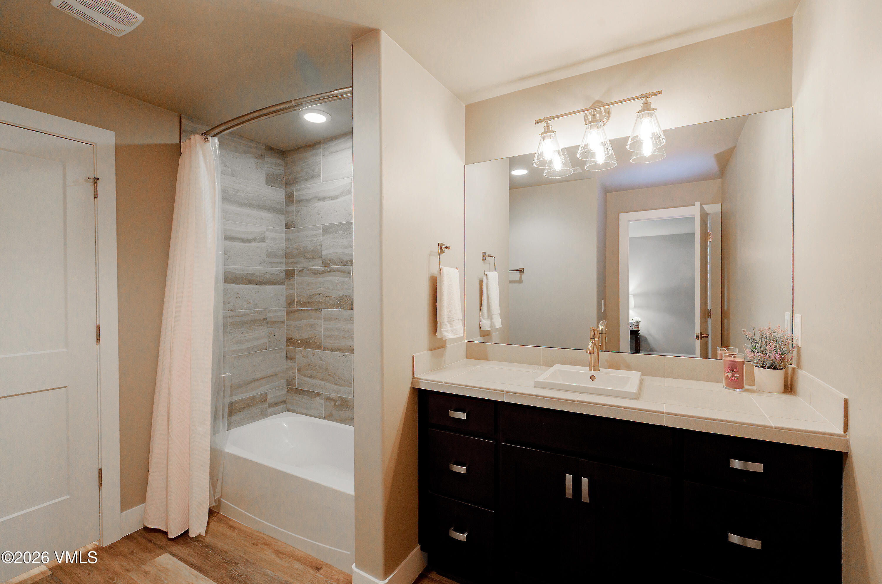 64 Field Street Property Photo 23