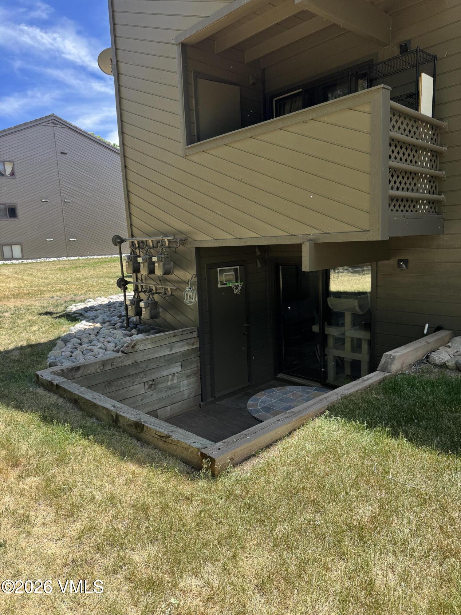 1061 W Beaver Creek Boulevard # I102 Property Photo 18