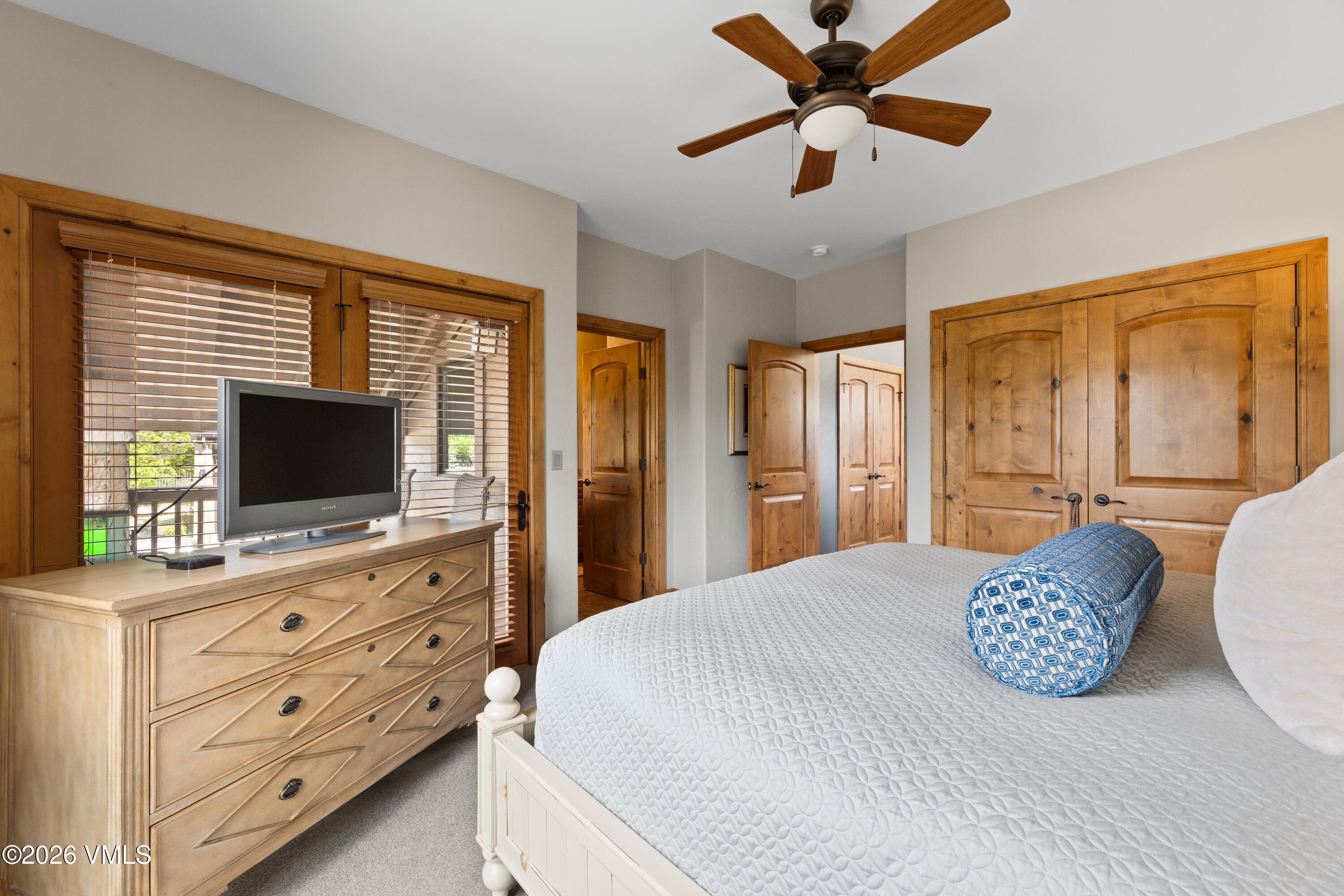 22 Hollis Lane Property Photo 27