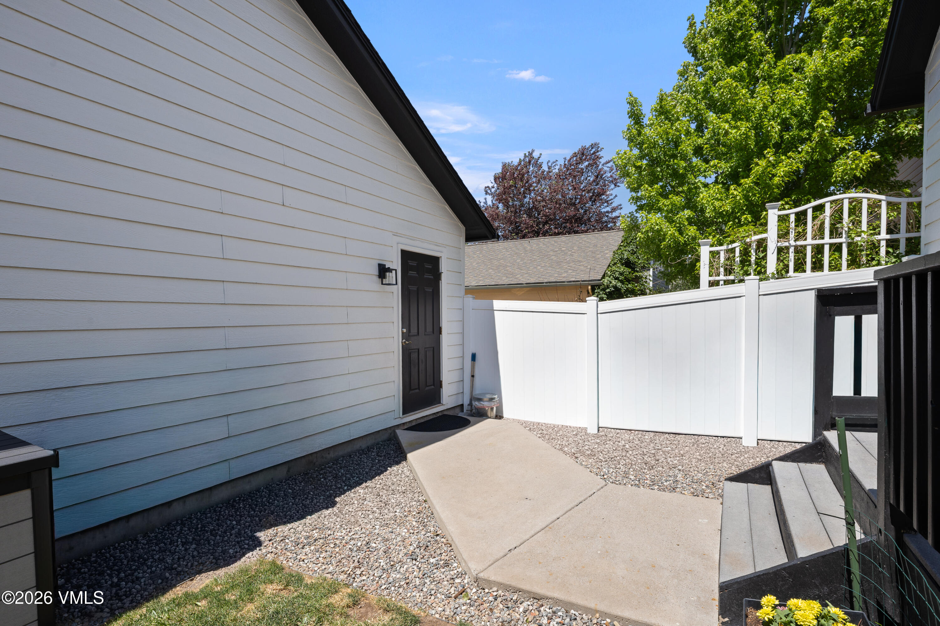 59 Hockett Street Property Photo 39