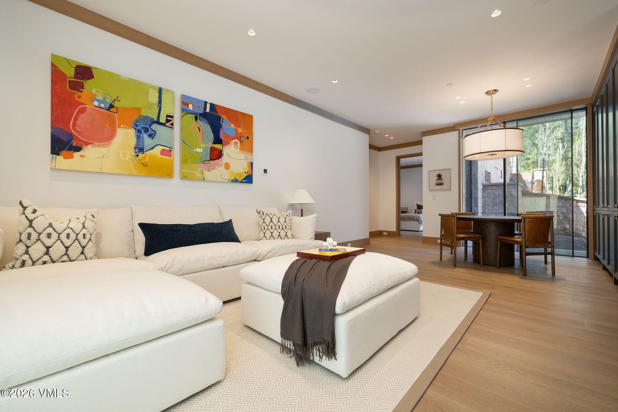 466 Forest Road Property Photo 14