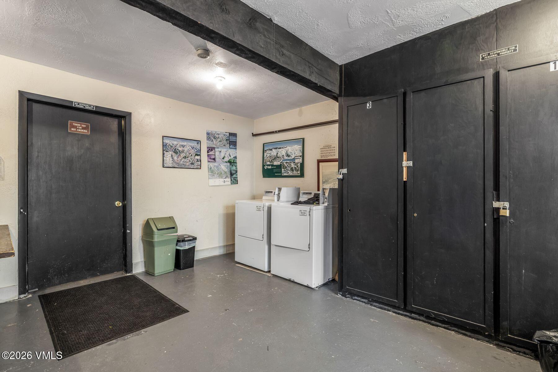 5024 Main Gore Drive B3 Property Photo 9