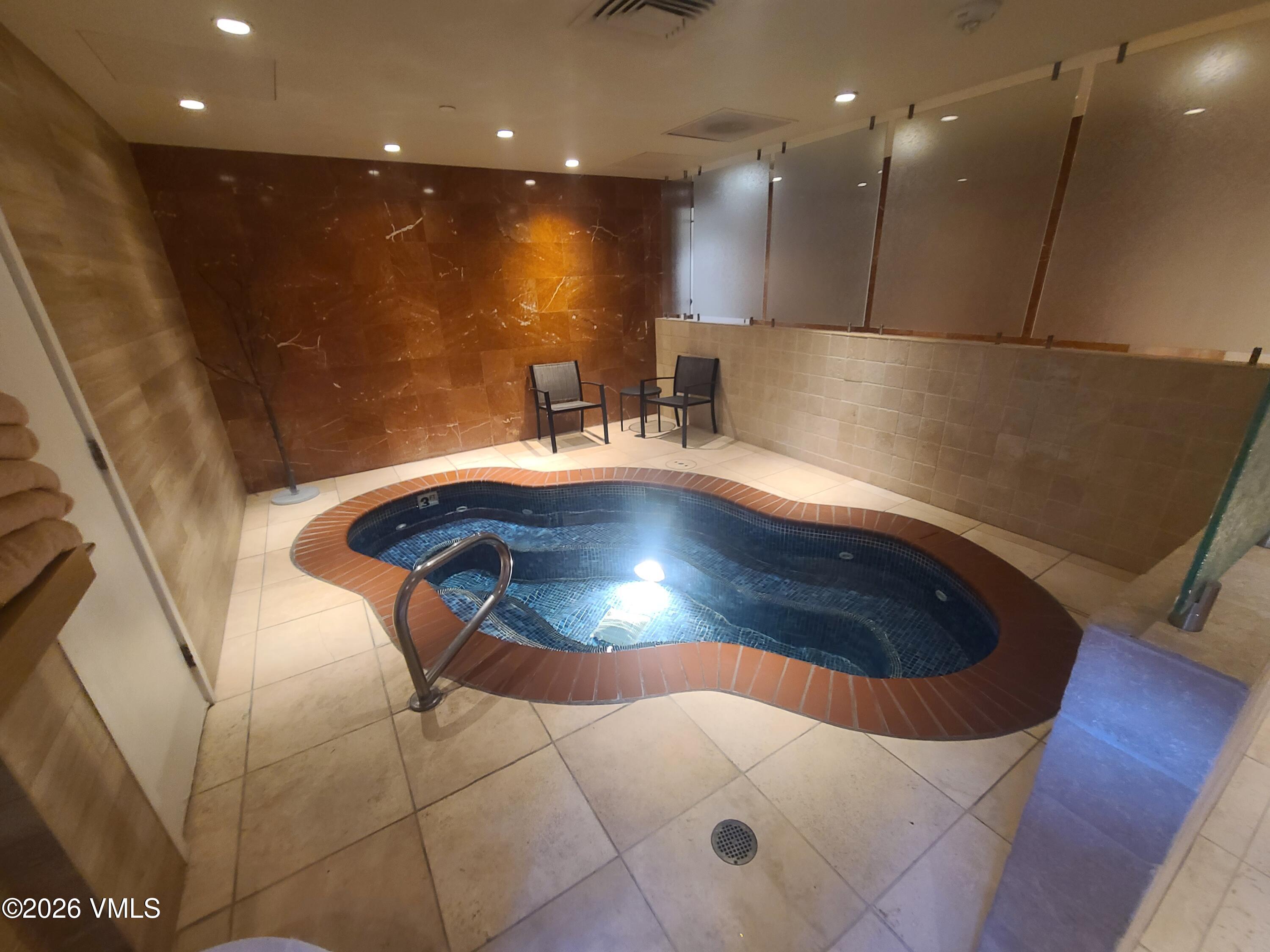 292 E Meadow Drive 550 Property Photo 22