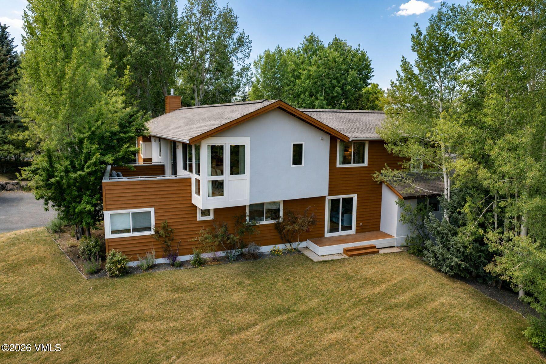 11 Russell Trail Property Photo 1