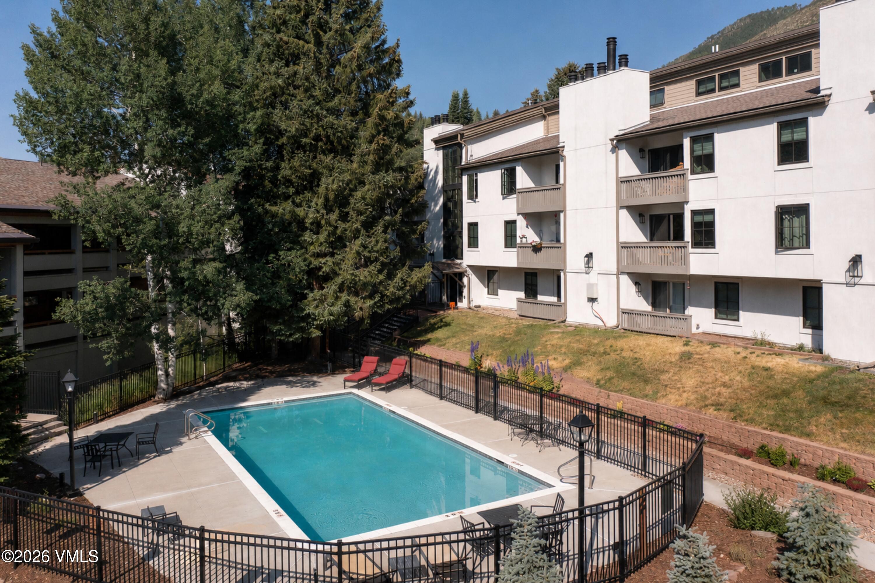 1040 Vail View Drive Unit 206 Property Photo 9