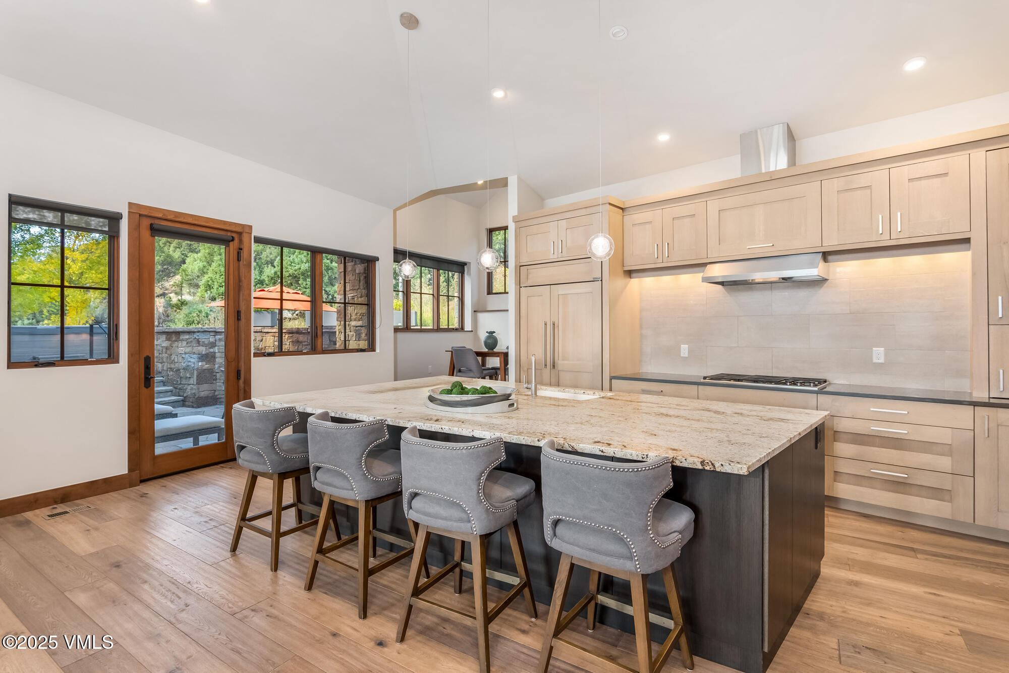 1855 Beard Creek Trail Property Photo 4