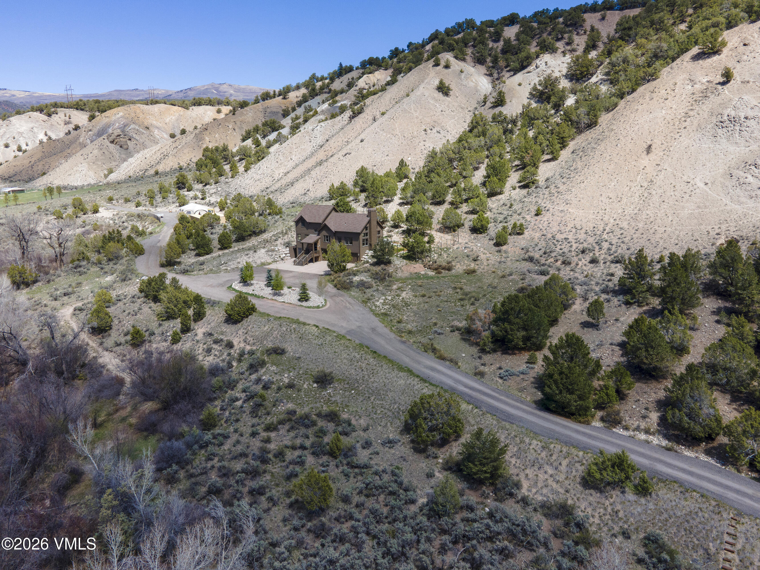 416/526 Eby Creek Road Property Photo 2
