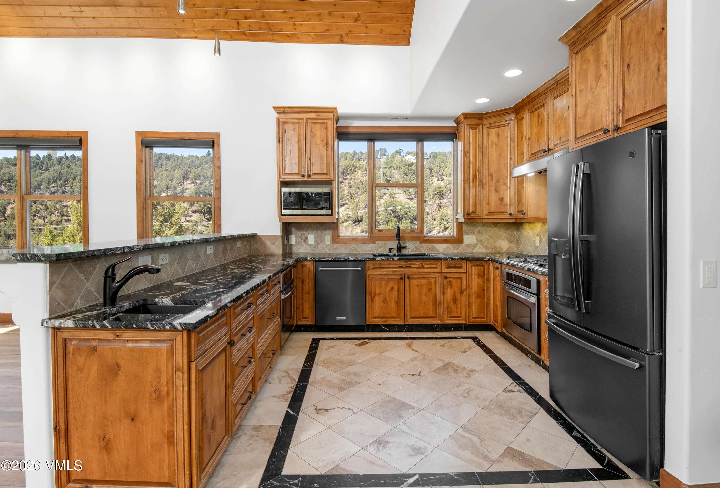 416/526 Eby Creek Road Property Photo 24