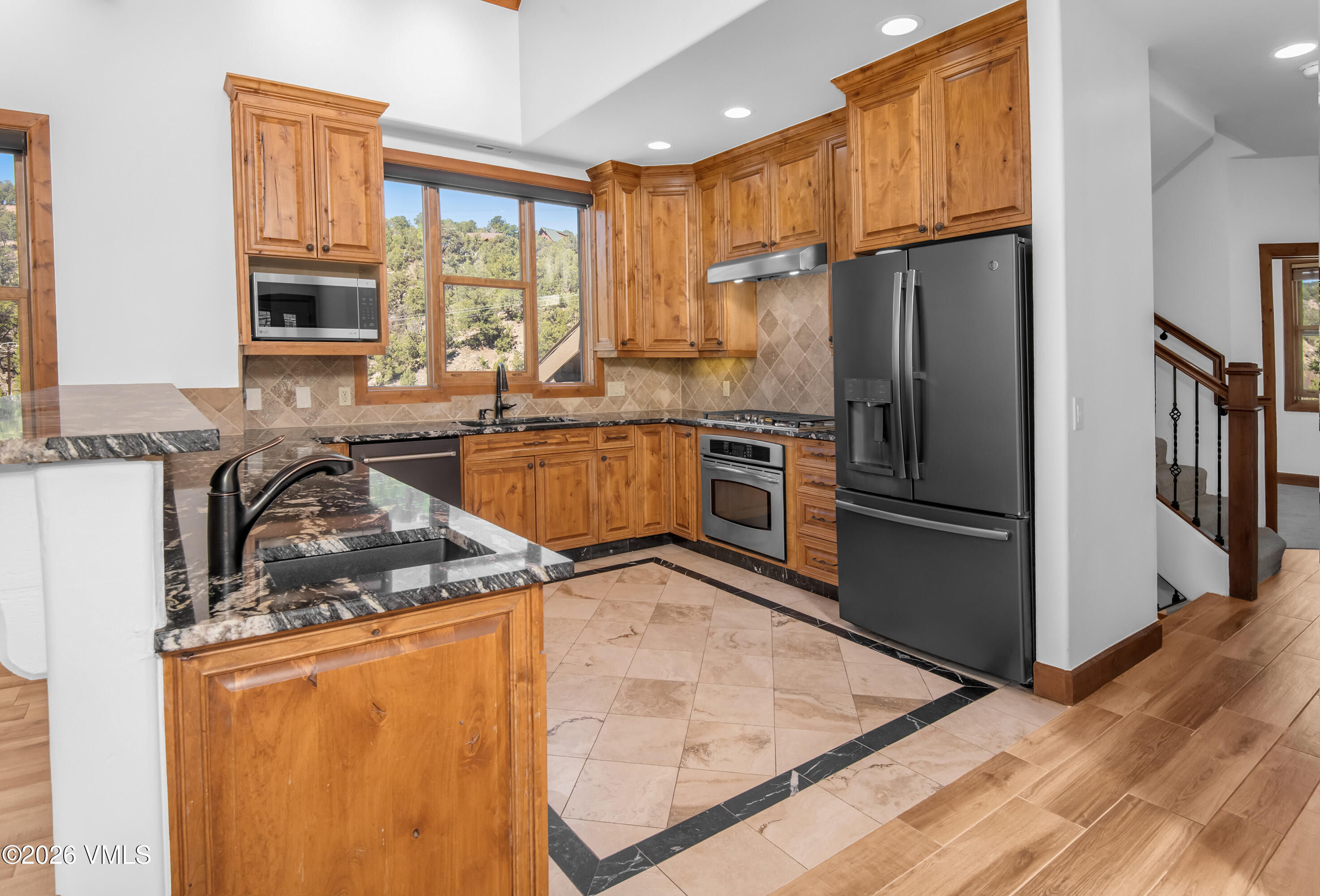 416/526 Eby Creek Road Property Photo 25