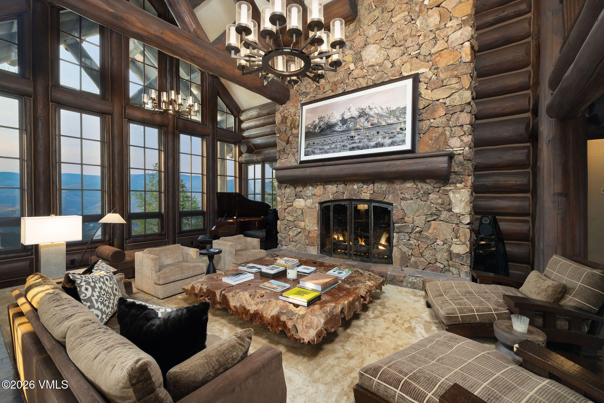 1211 Daybreak Ridge Road Property Photo 7