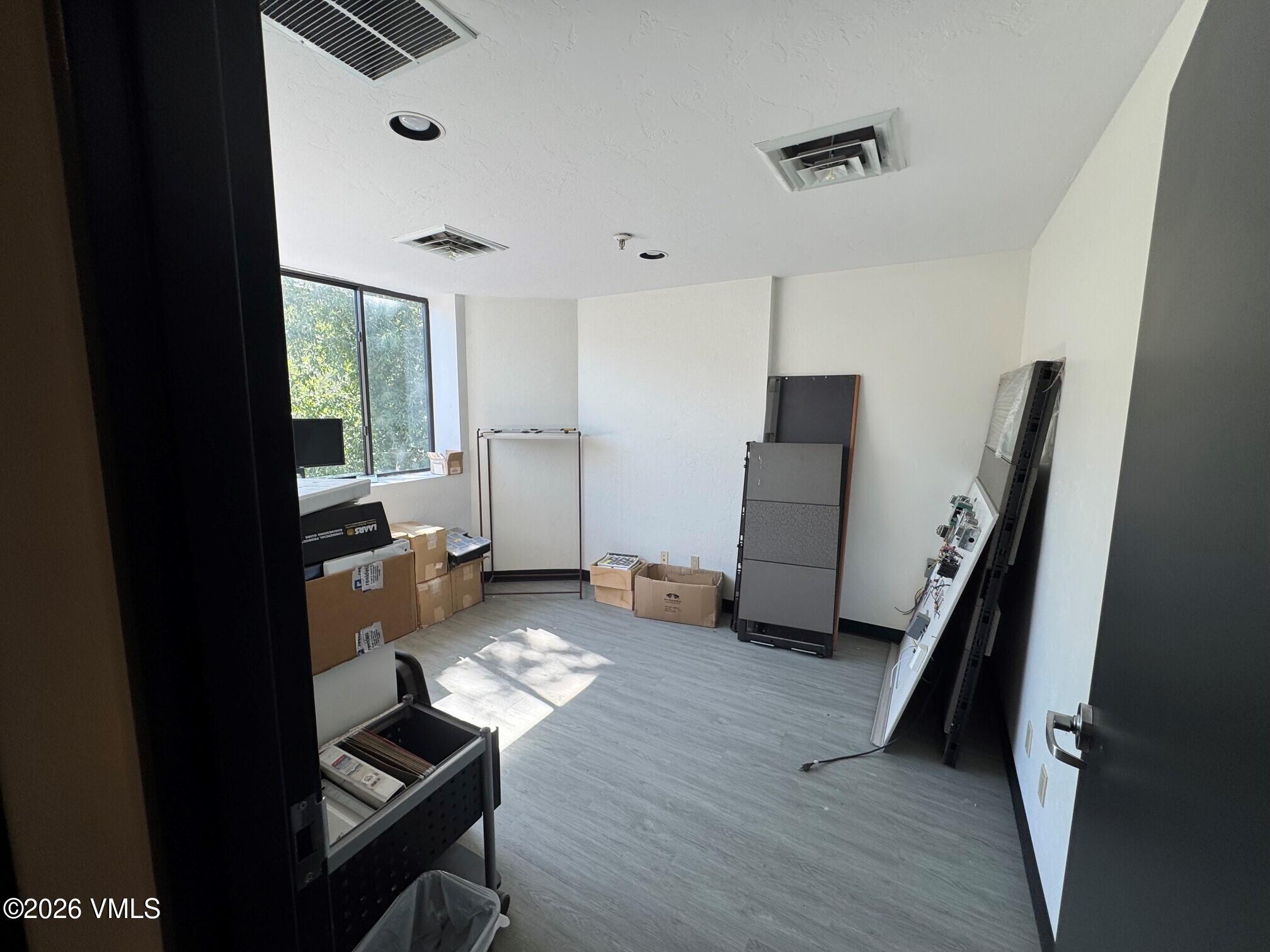 760 Lindbergh Drive Property Photo 12