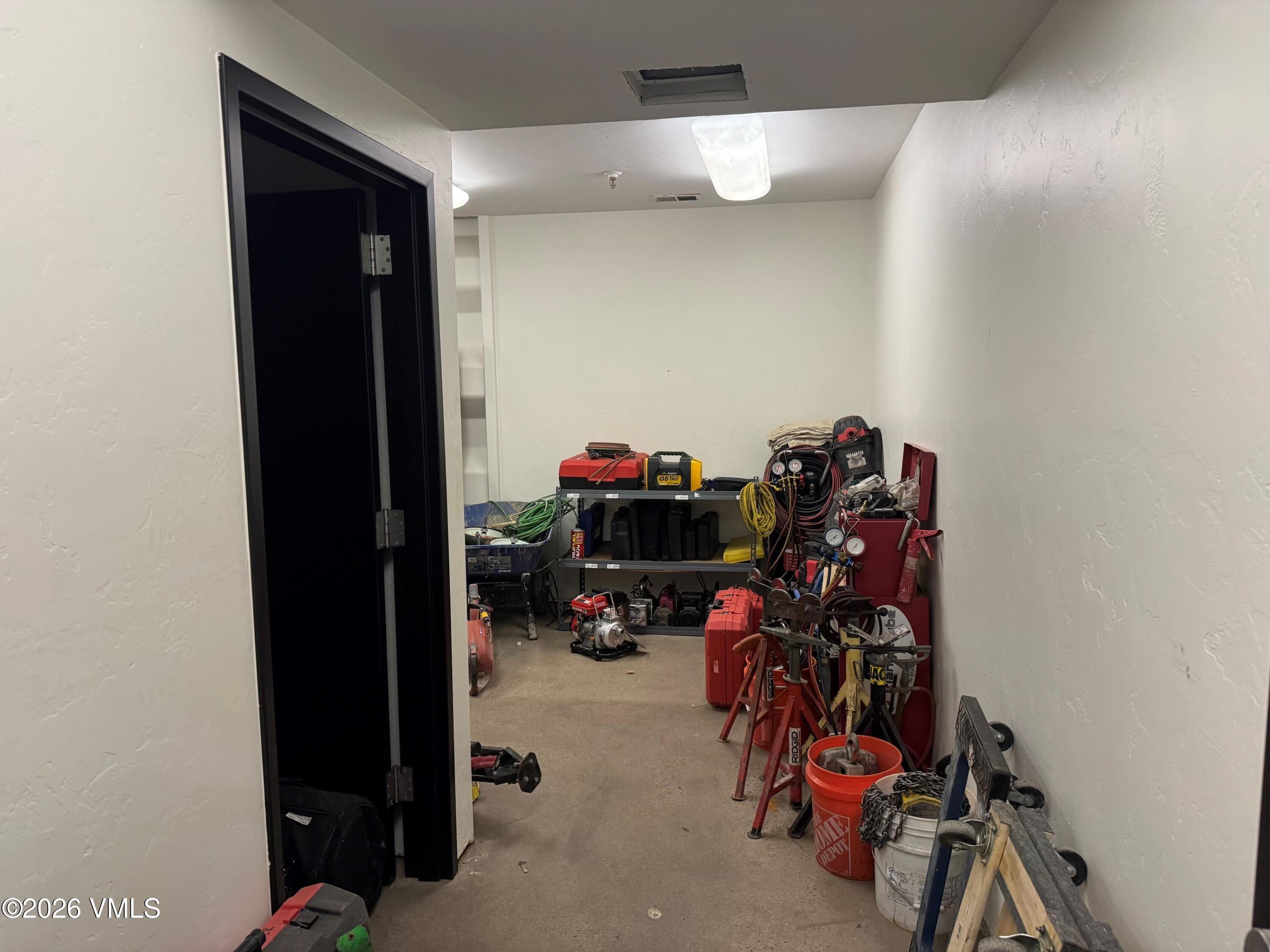 760 Lindbergh Drive Property Photo 15