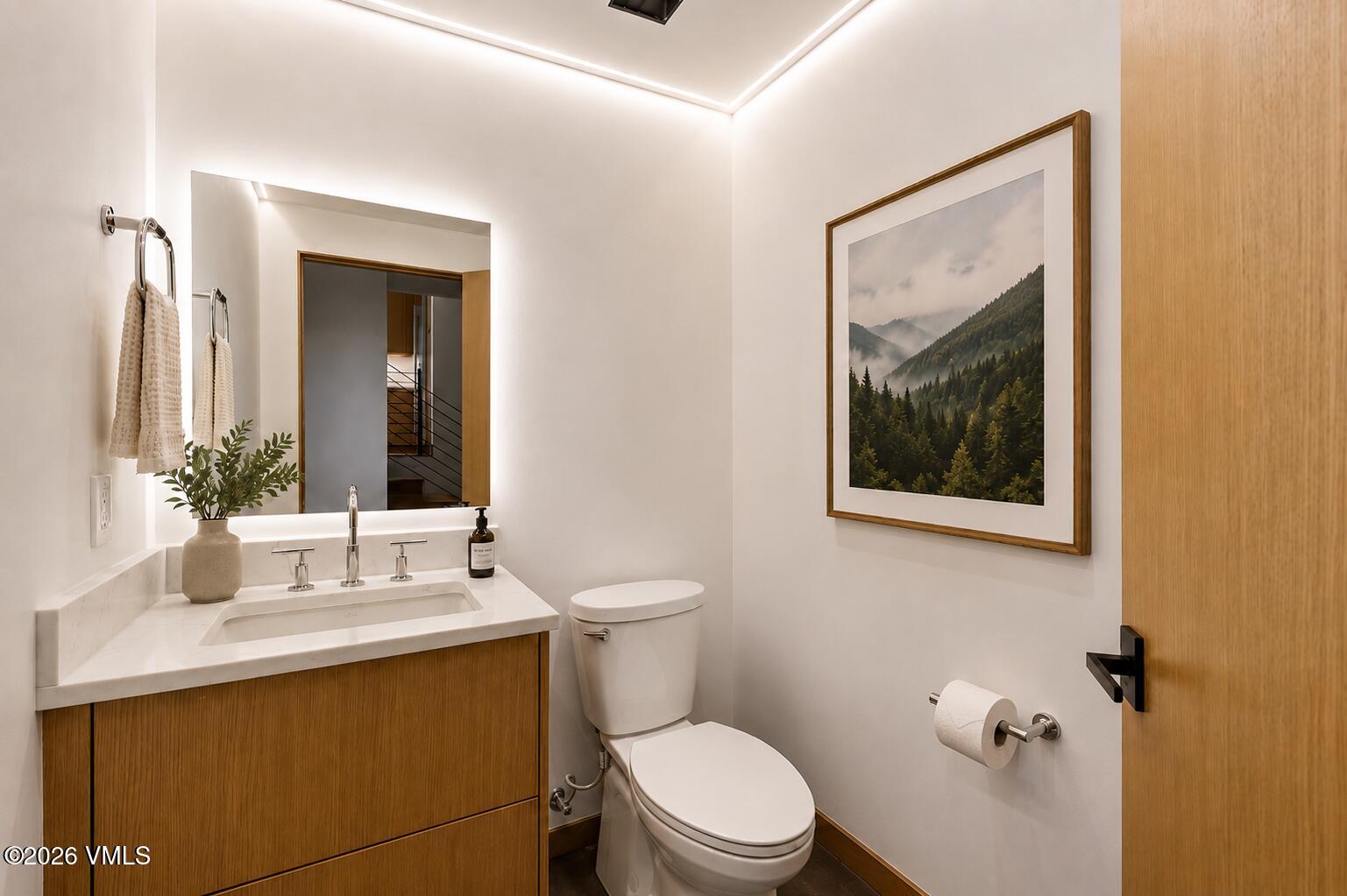 137 Benchmark Road 214-w Property Photo 13
