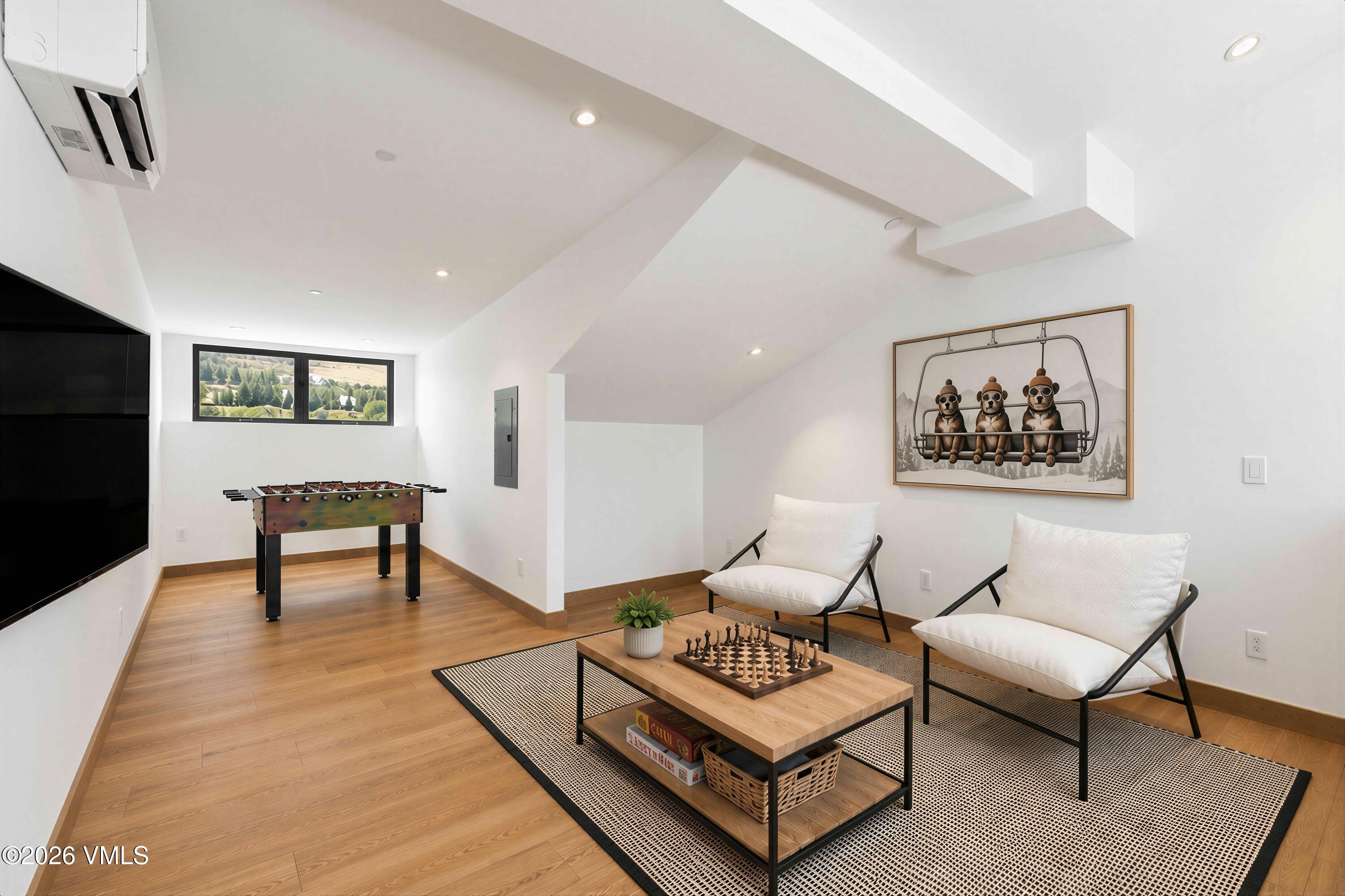 137 Benchmark Road 214-w Property Photo 22