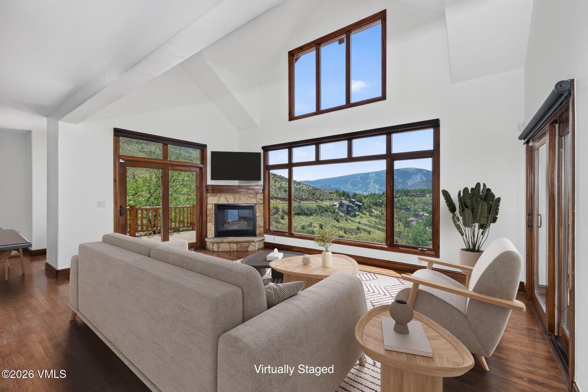 3121 Wildridge Road #B Property Photo 1