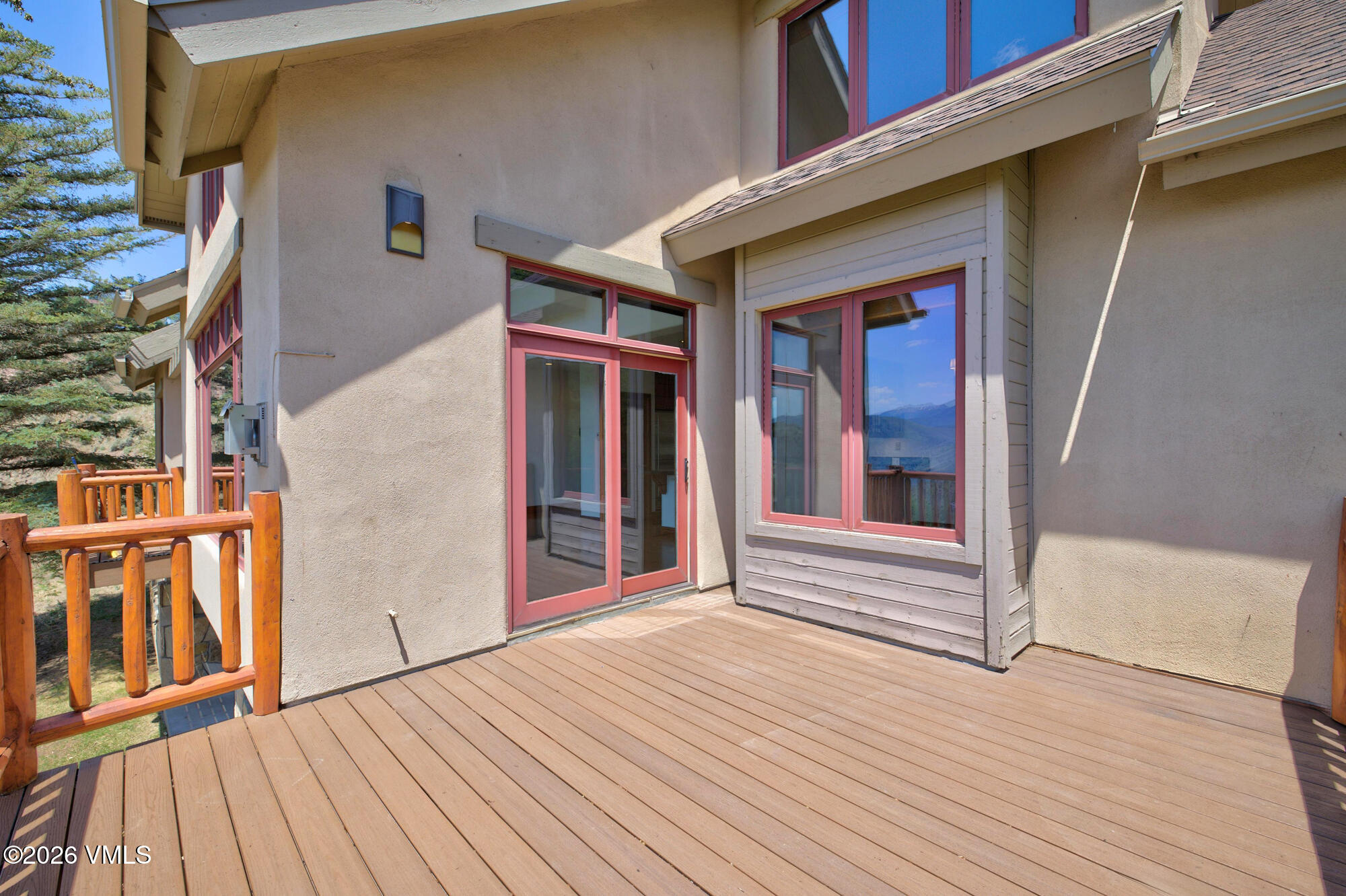 3121 Wildridge Road #b Property Photo 6