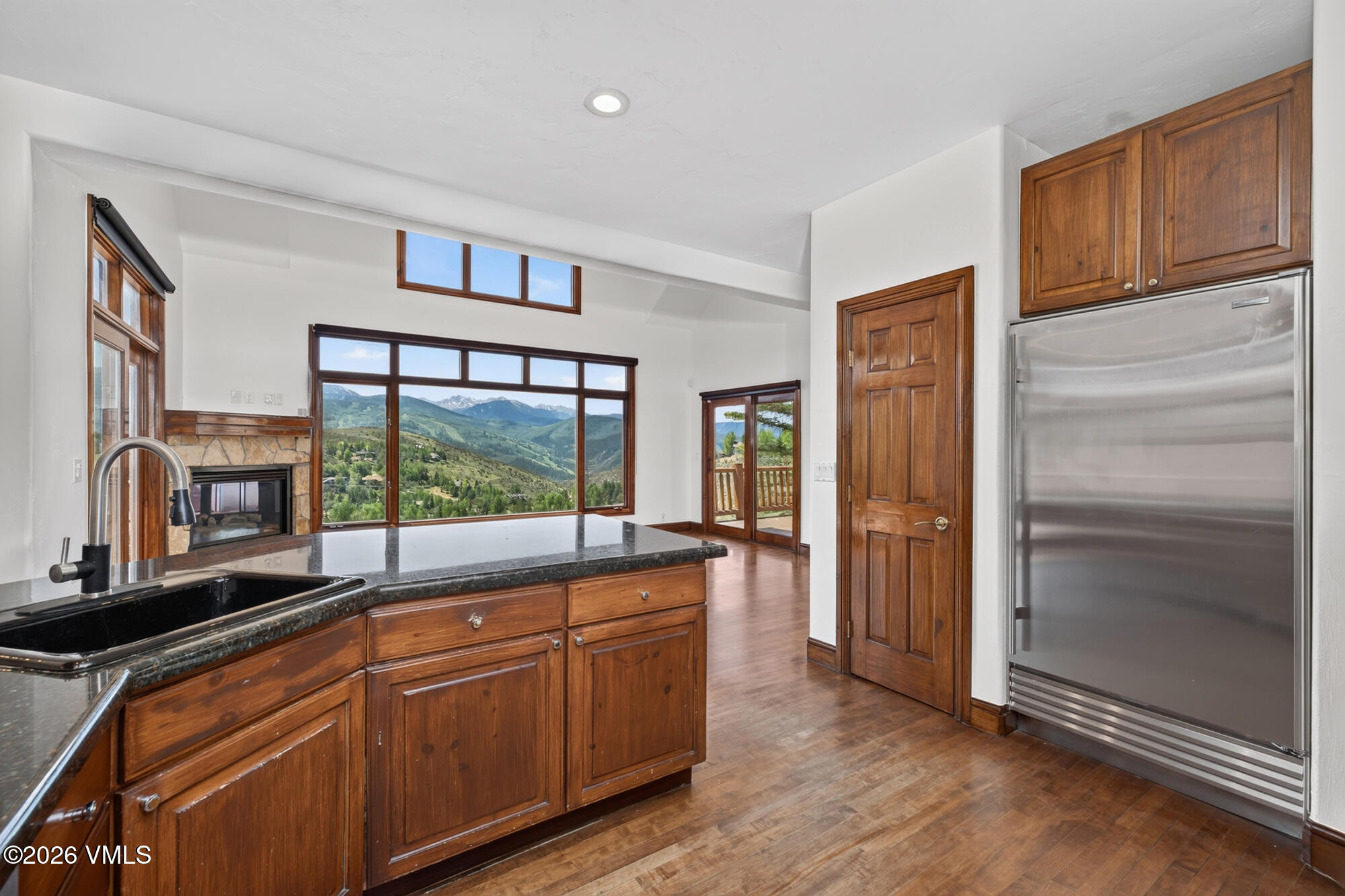 3121 Wildridge Road #b Property Photo 10