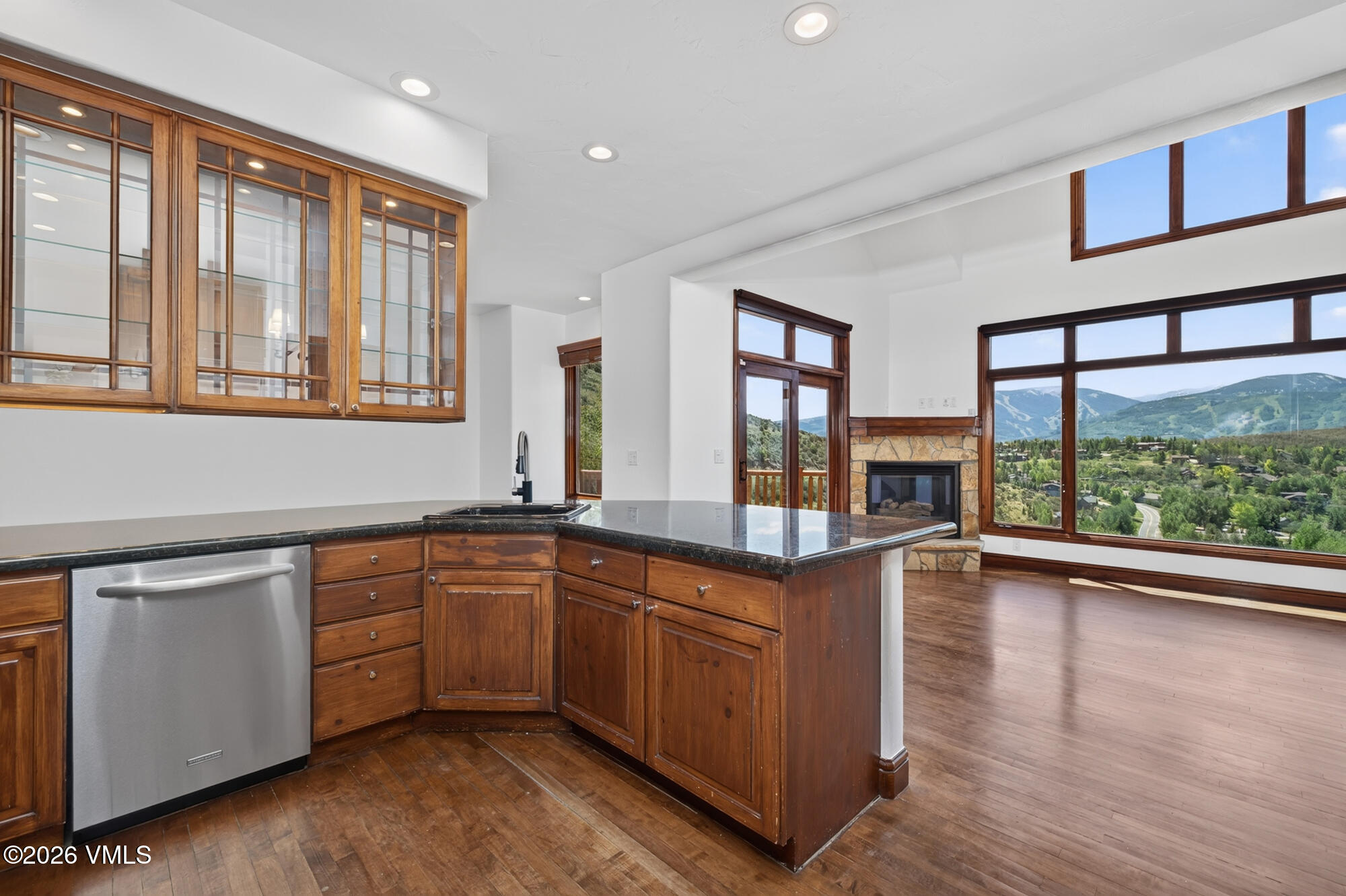 3121 Wildridge Road #b Property Photo 11