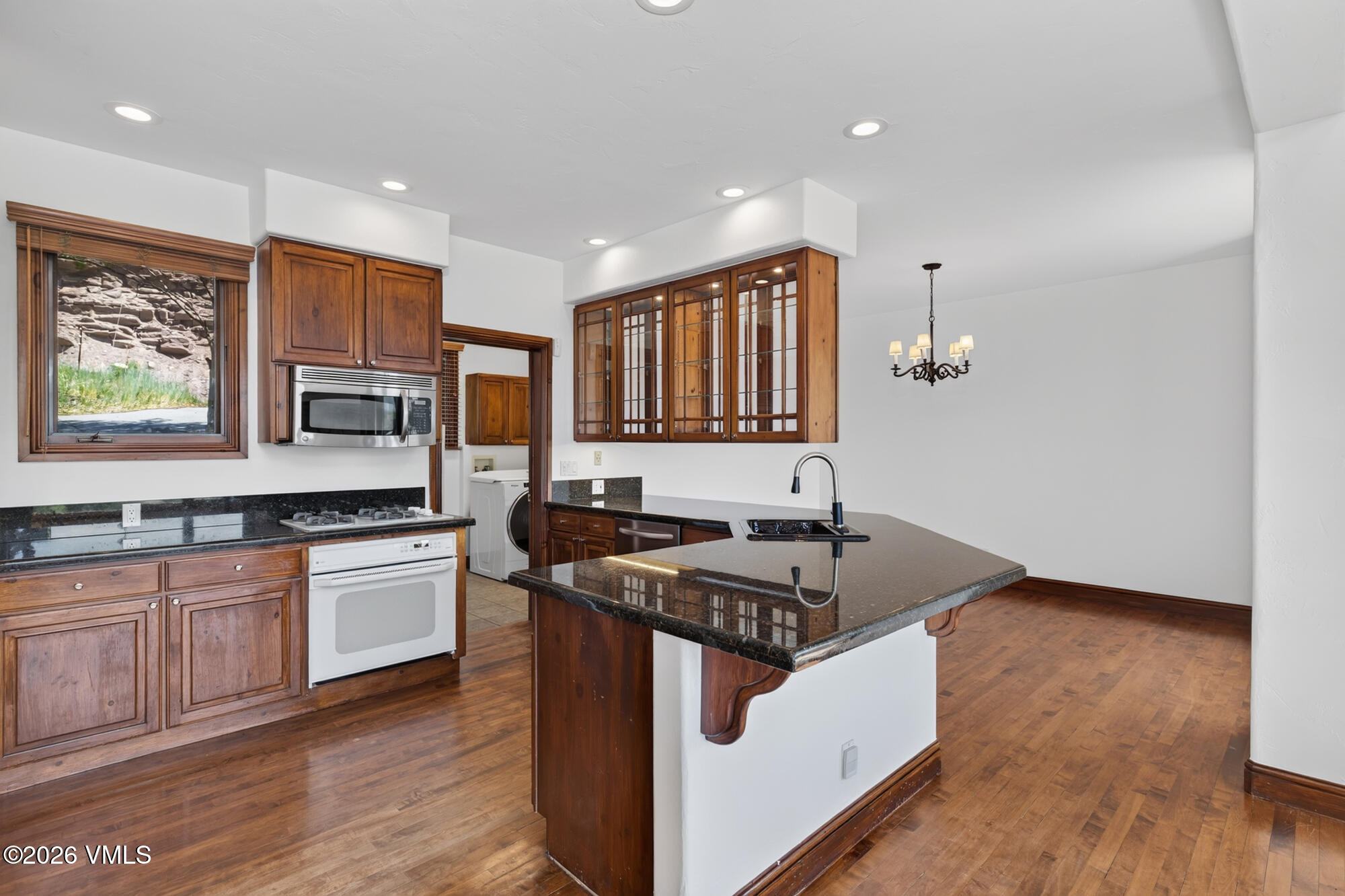 3121 Wildridge Road #b Property Photo 15