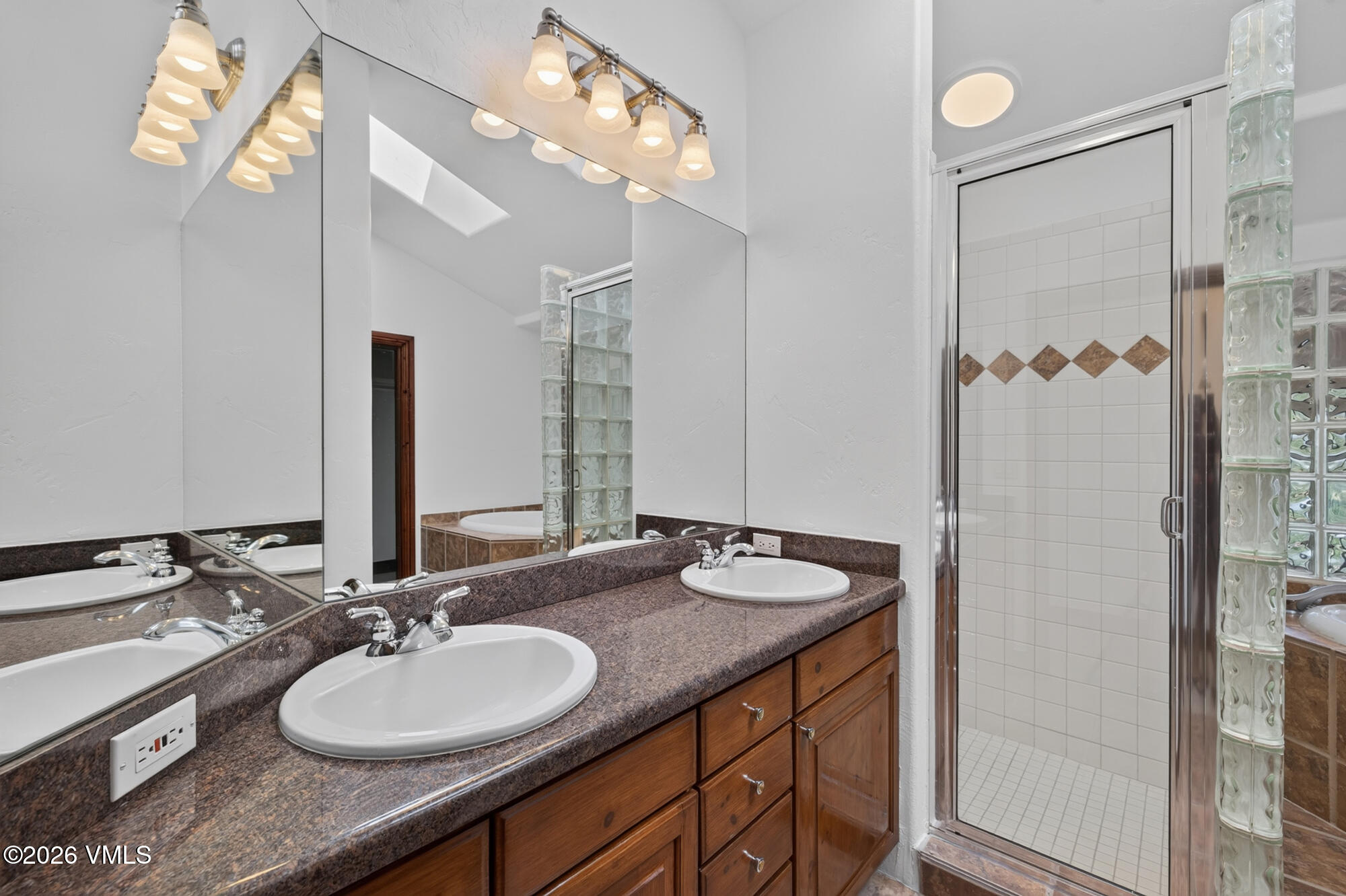 3121 Wildridge Road #b Property Photo 21