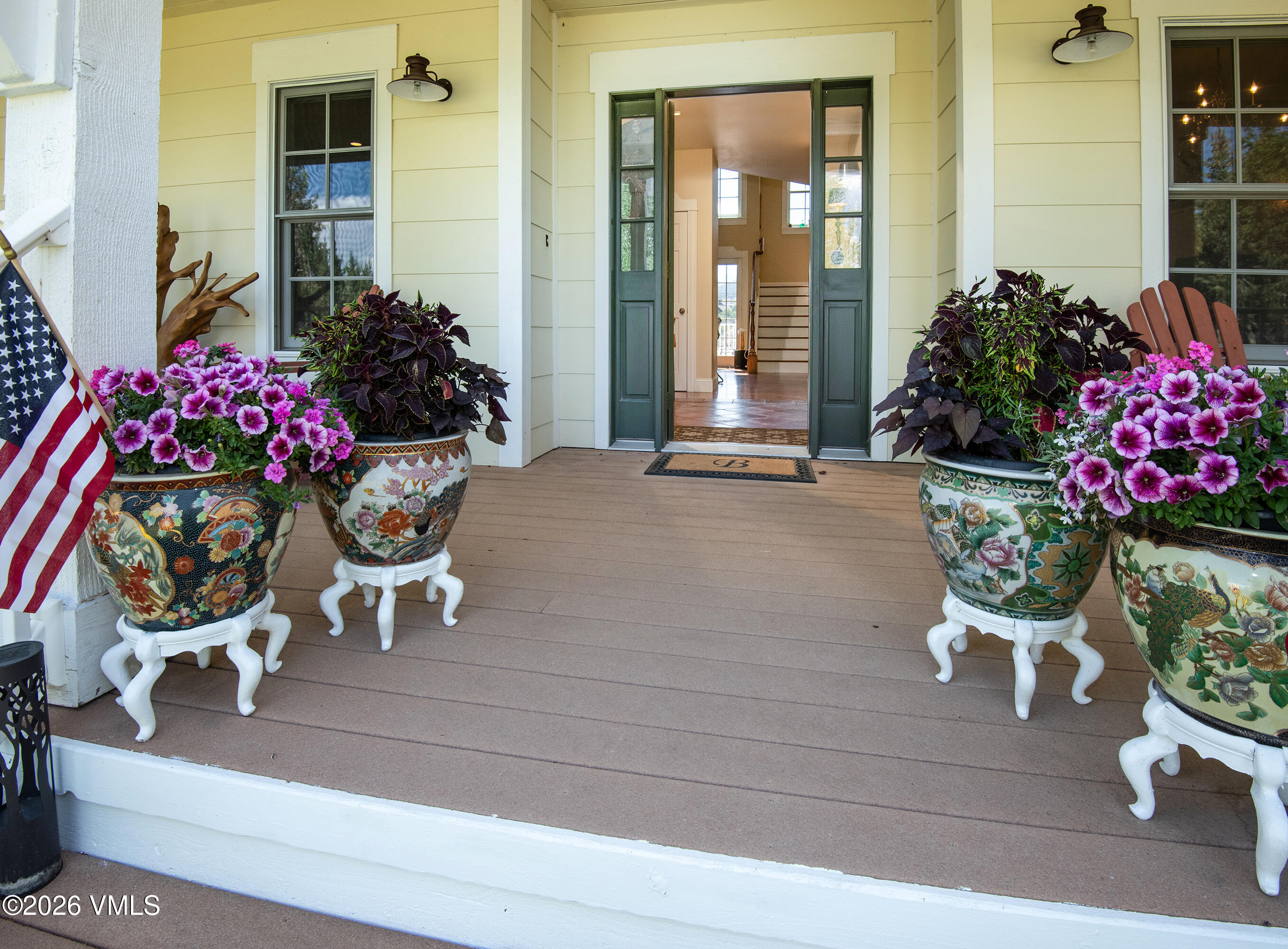 390 Harrier Circle Property Photo 5