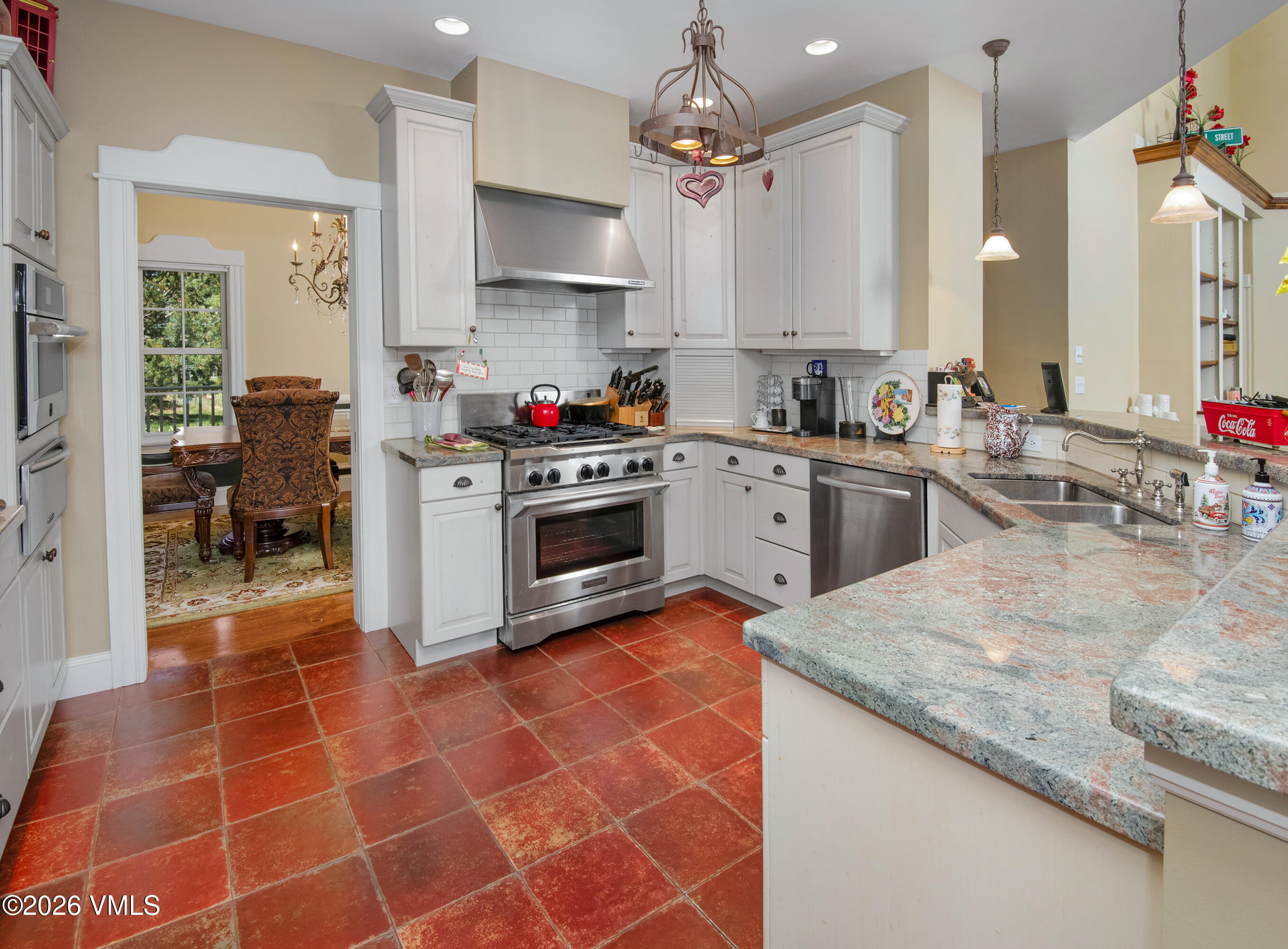 390 Harrier Circle Property Photo 13