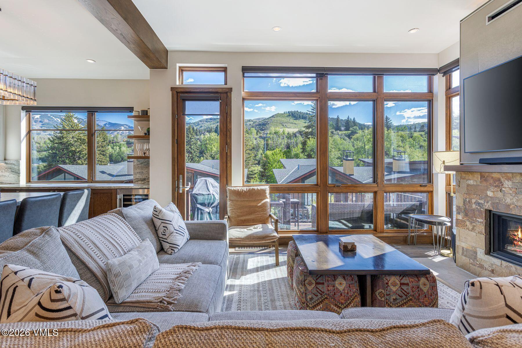 8 Waterfront Way Property Photo 1
