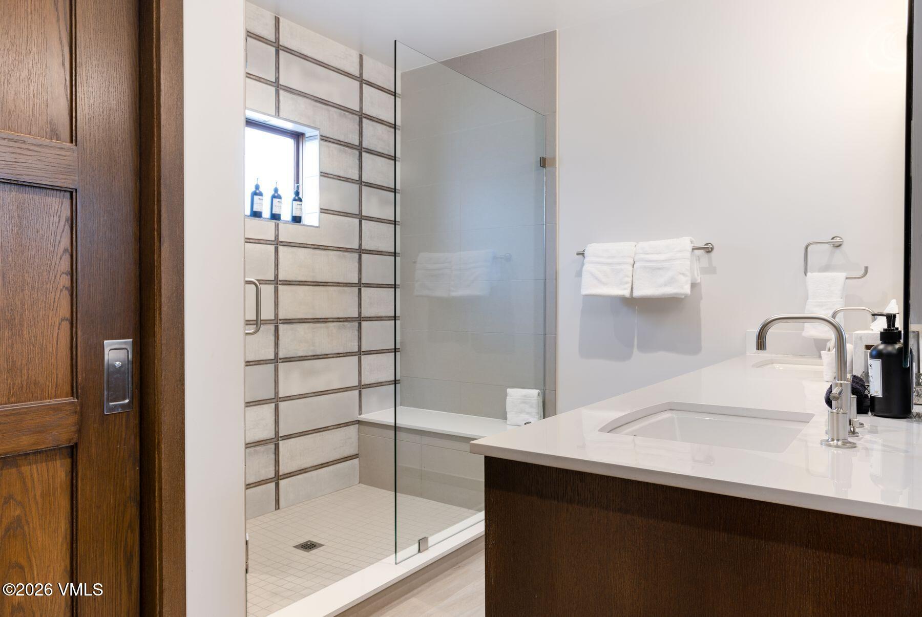 8 Waterfront Way Property Photo 29